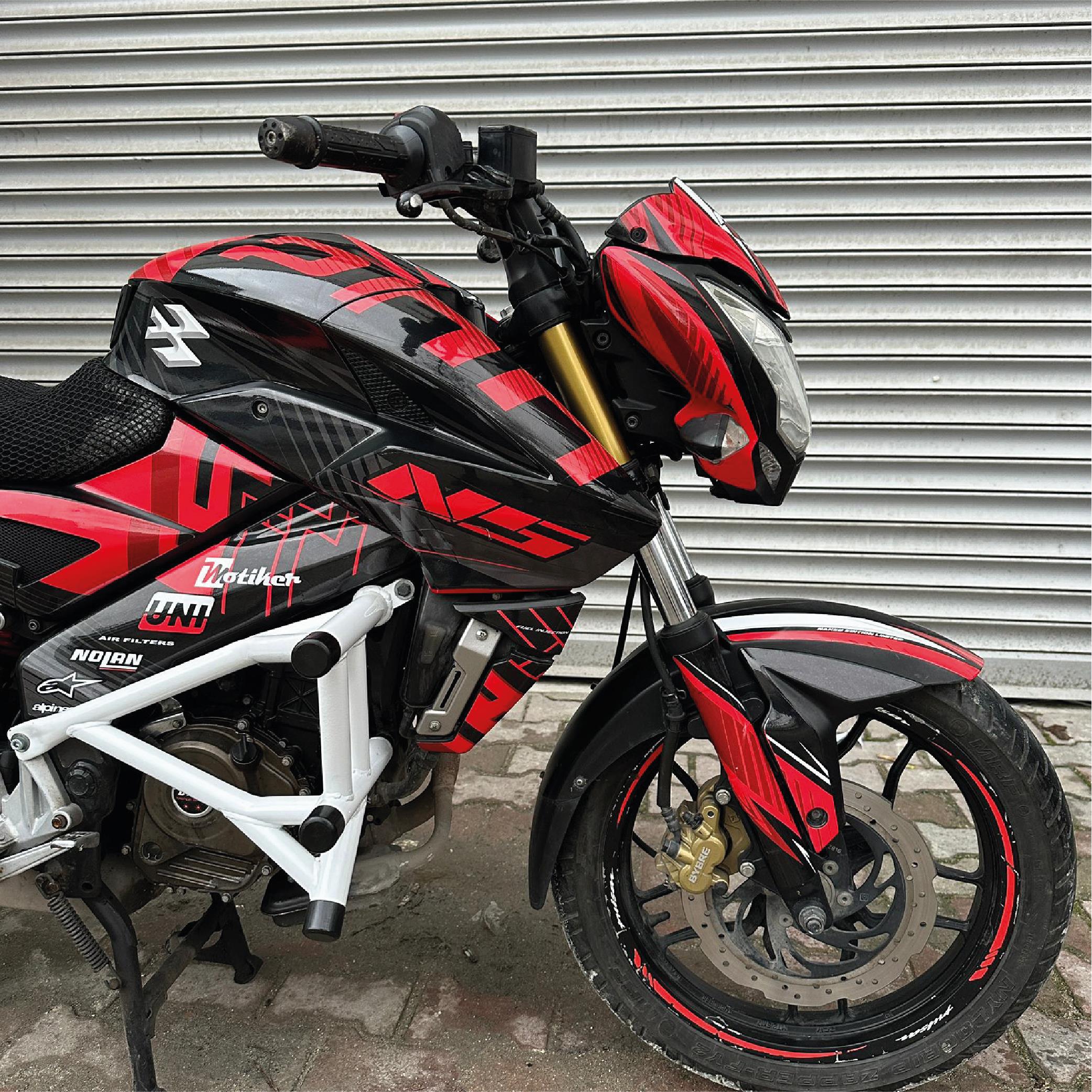 PULSAR NS 200BAJAJ NS200 Ön Amortisör Gold Kaplama Sticker Etiket Modeli