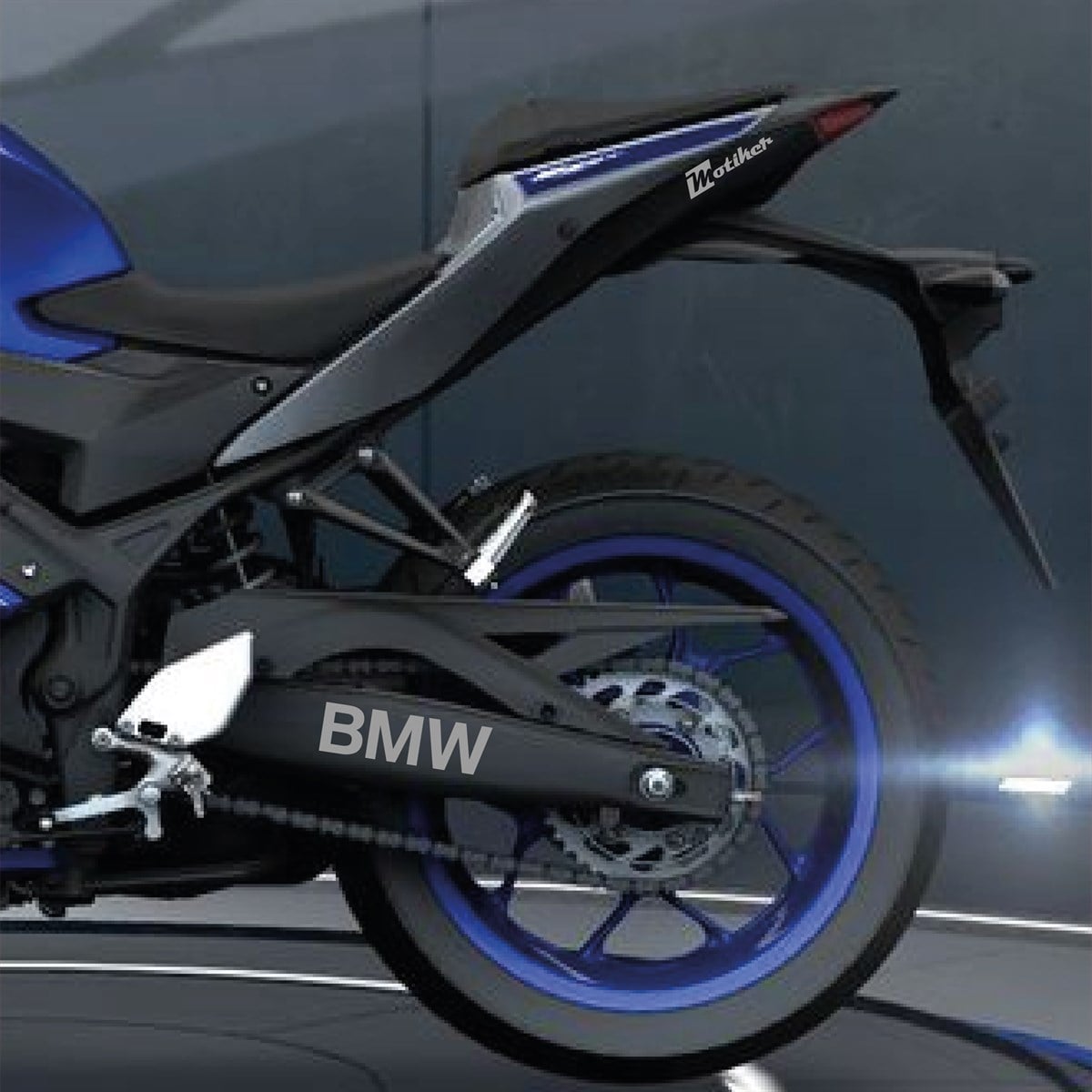 BMW Yazılı Metalik Gri Arka Maşa Sticker Etiket Modeli
