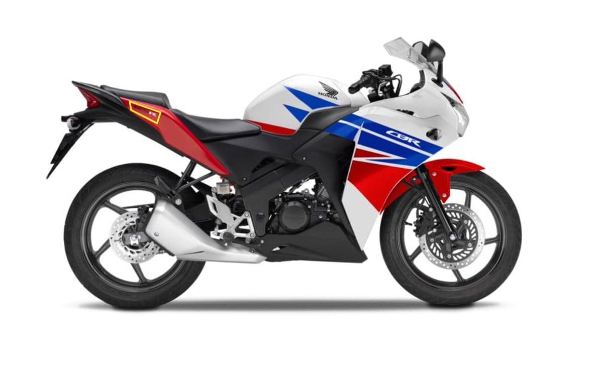 Cbr125R 2013 HRC Sağ Arka Kuyruk Sticker