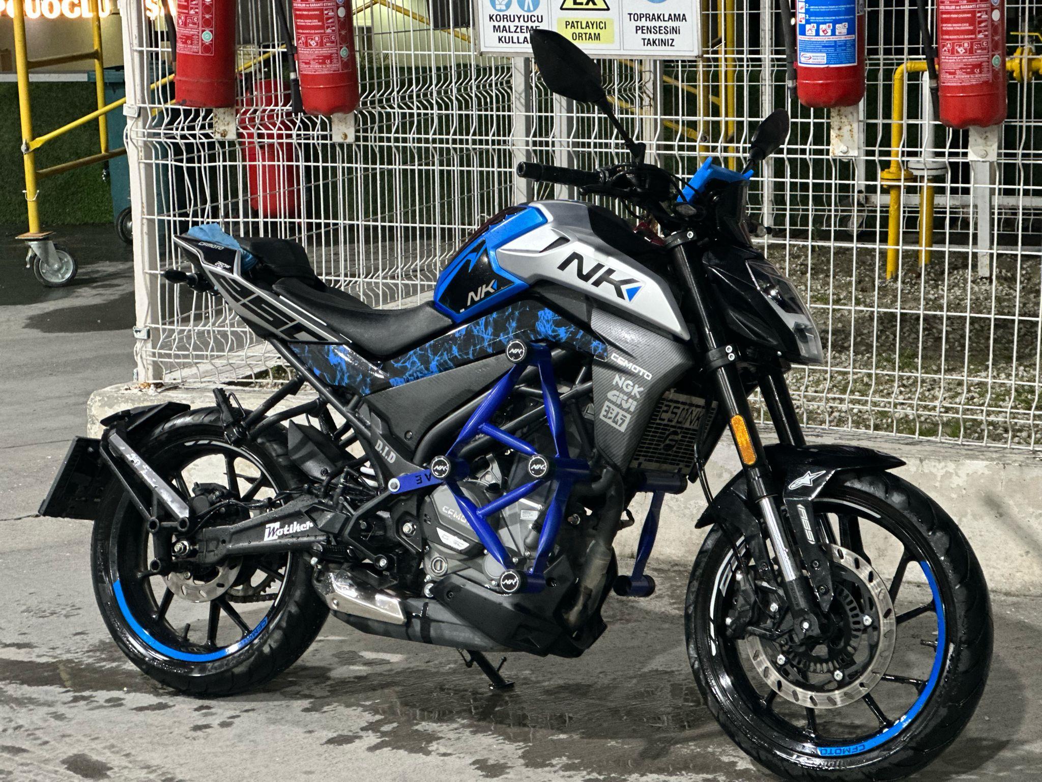 CF MOTO NK 250 Sticker Orta Şase Duman Modeli Mavi