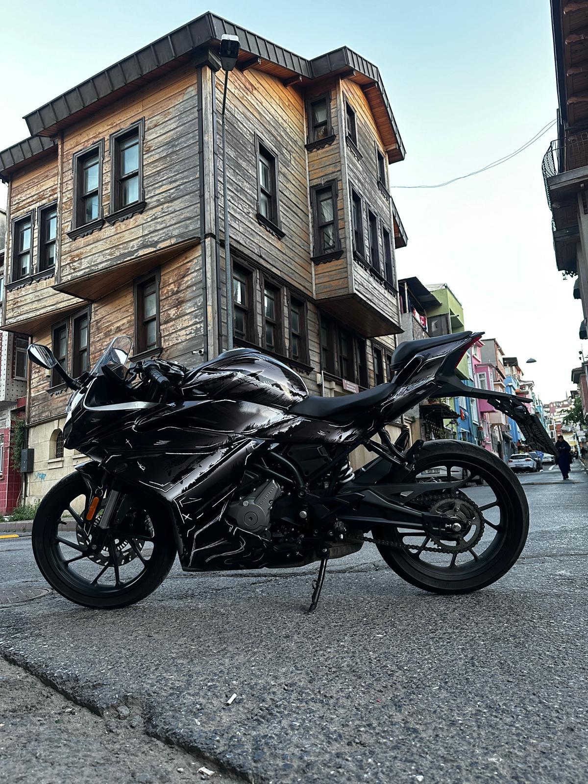 250SRCFMOTO 250SR Sticker Line Brush (Air Brush) Tasarım Motosiklet Sticker Etiket Kaplama