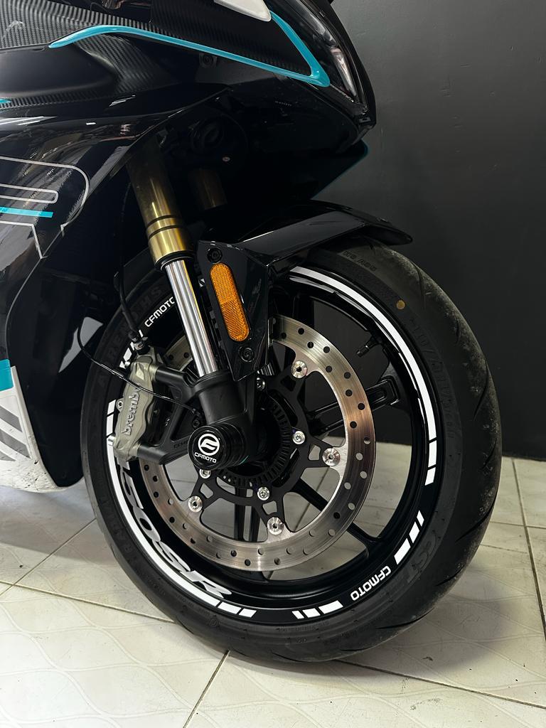 CFMOTO 450SR Jant Sticker İç Dış Yazılı Etiket Modeli Beyaz