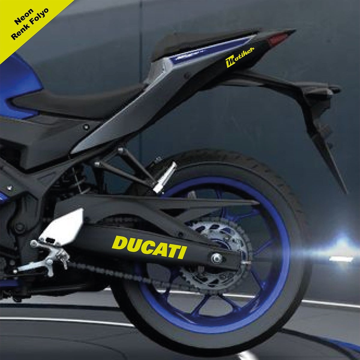 Ducatı Yazılı Neon Sarı Arka Maşa Sticker Etiket Modeli