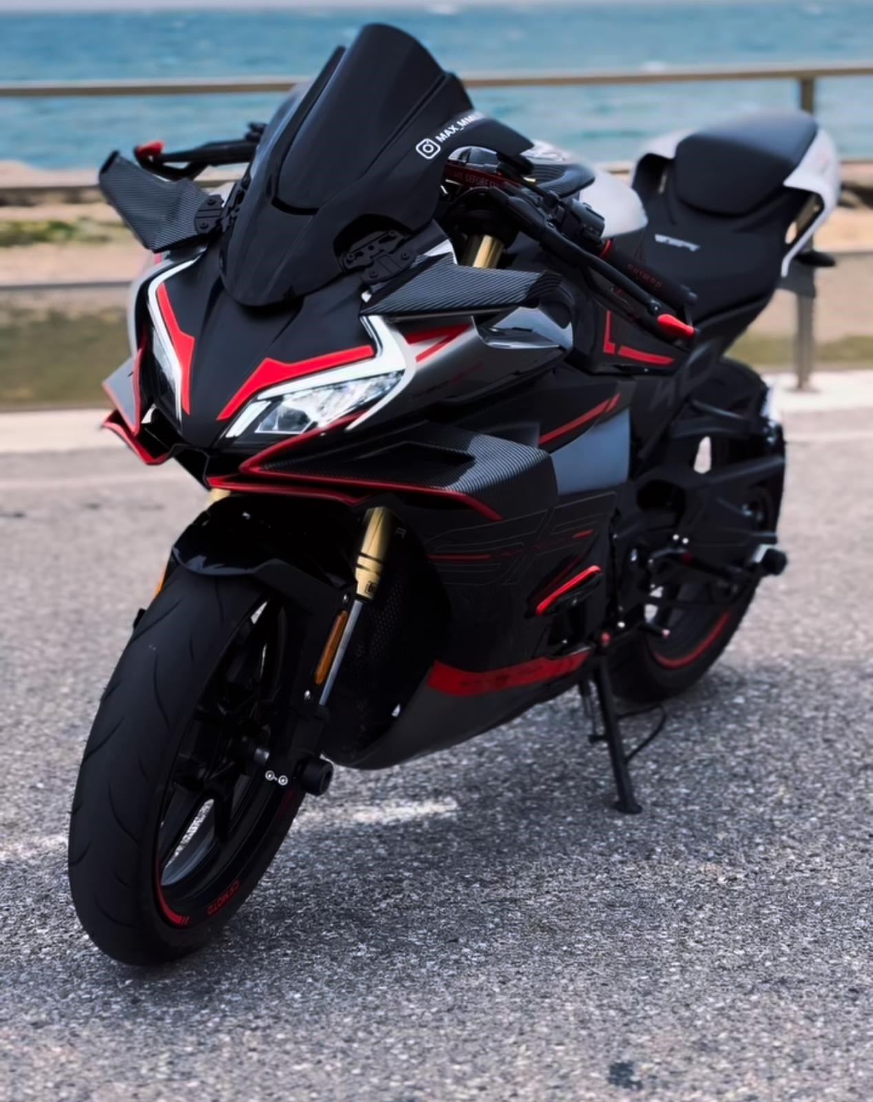 CFMOTO 450SR Ön Kafa Tek Renk Sticker Etiket Modeli