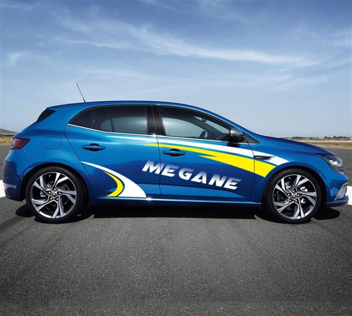 Renault Megane Yazılı Desenli Yan Kapı Sticker Etiket Modeli