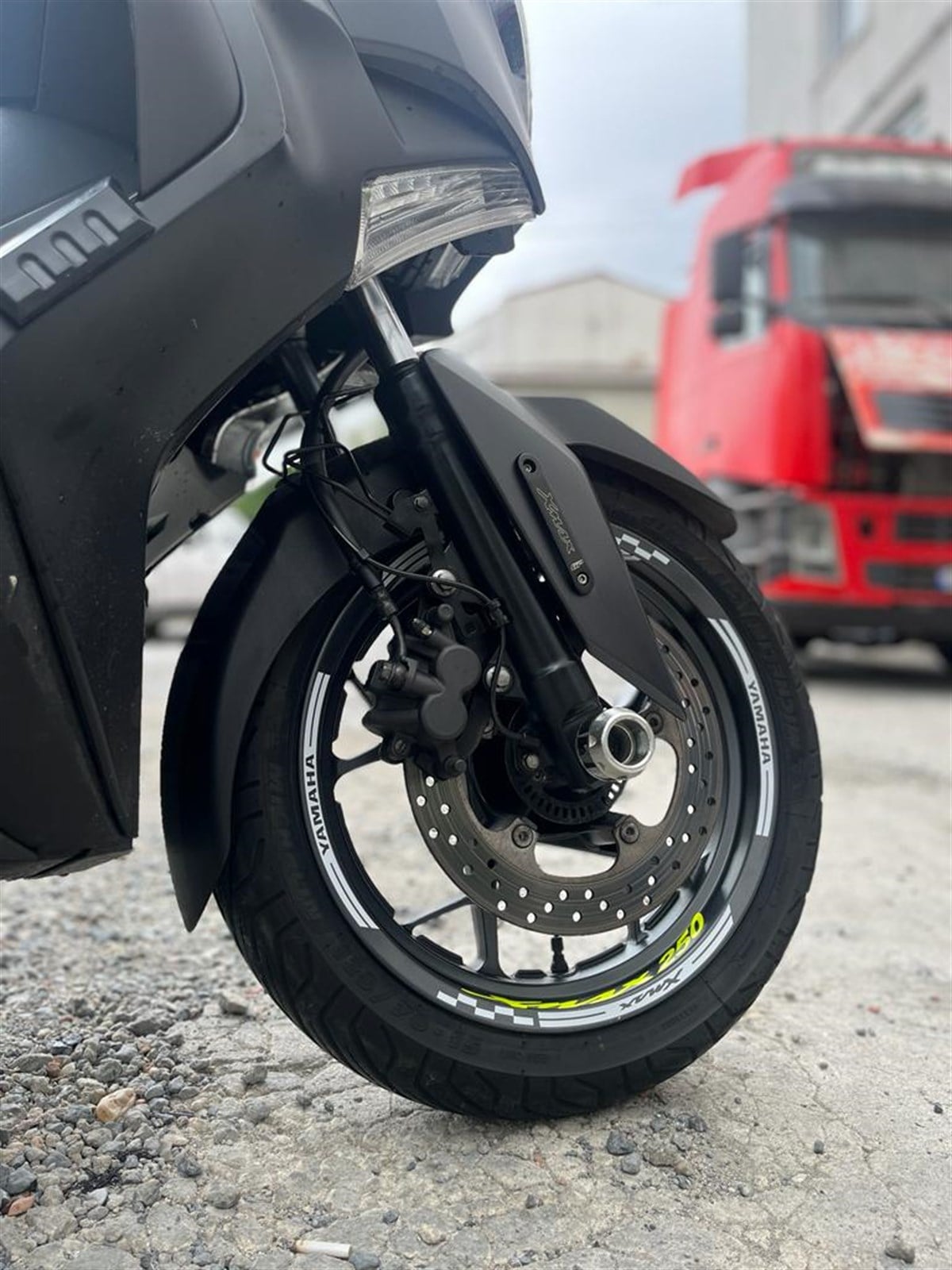 Yamaha XMAX Jant Sticker Etiket Modeli 
