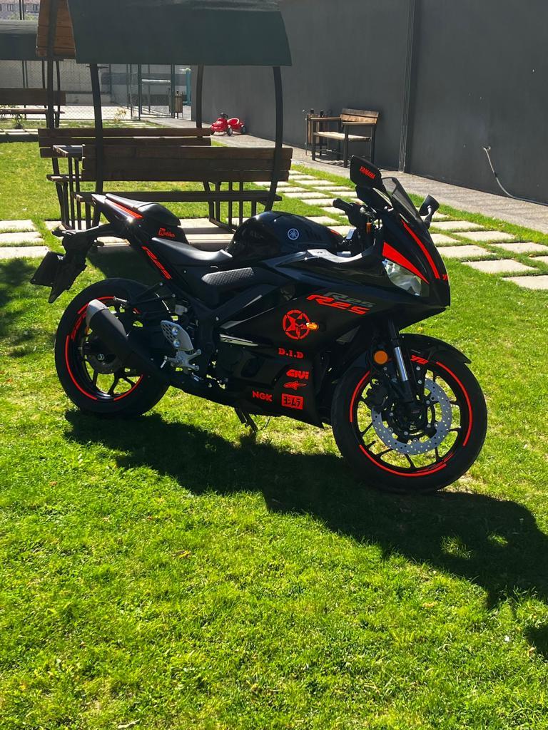 Yamaha YZF R25 Neon Turuncu Sticker Etiket Modeli