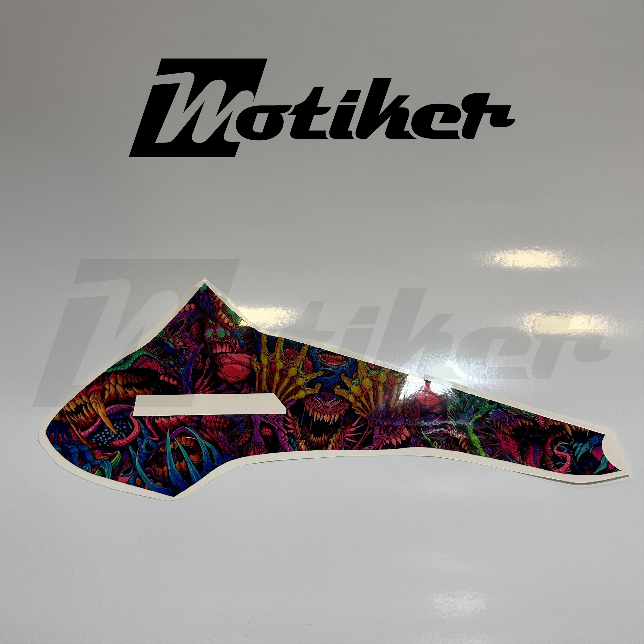 Honda PCX Radyatör Kapağı Hyper Beast Tasarımı Sticker Etiket Modeli