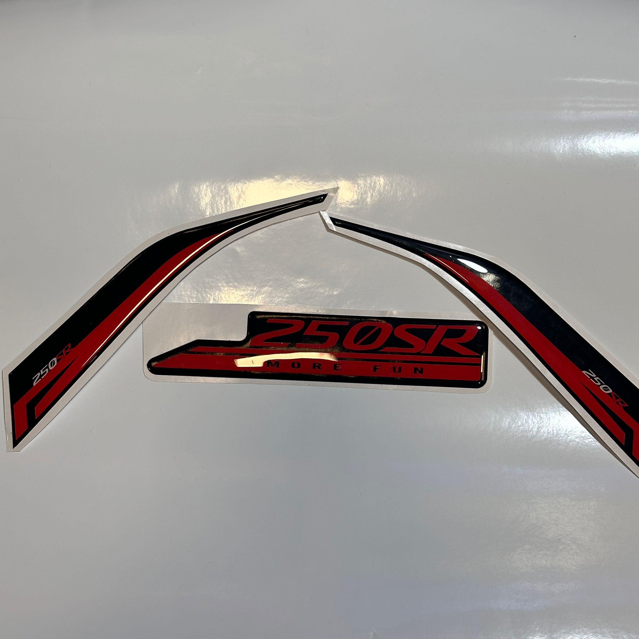 OUTLET!! CF MOTO 250SR Tank PAD 