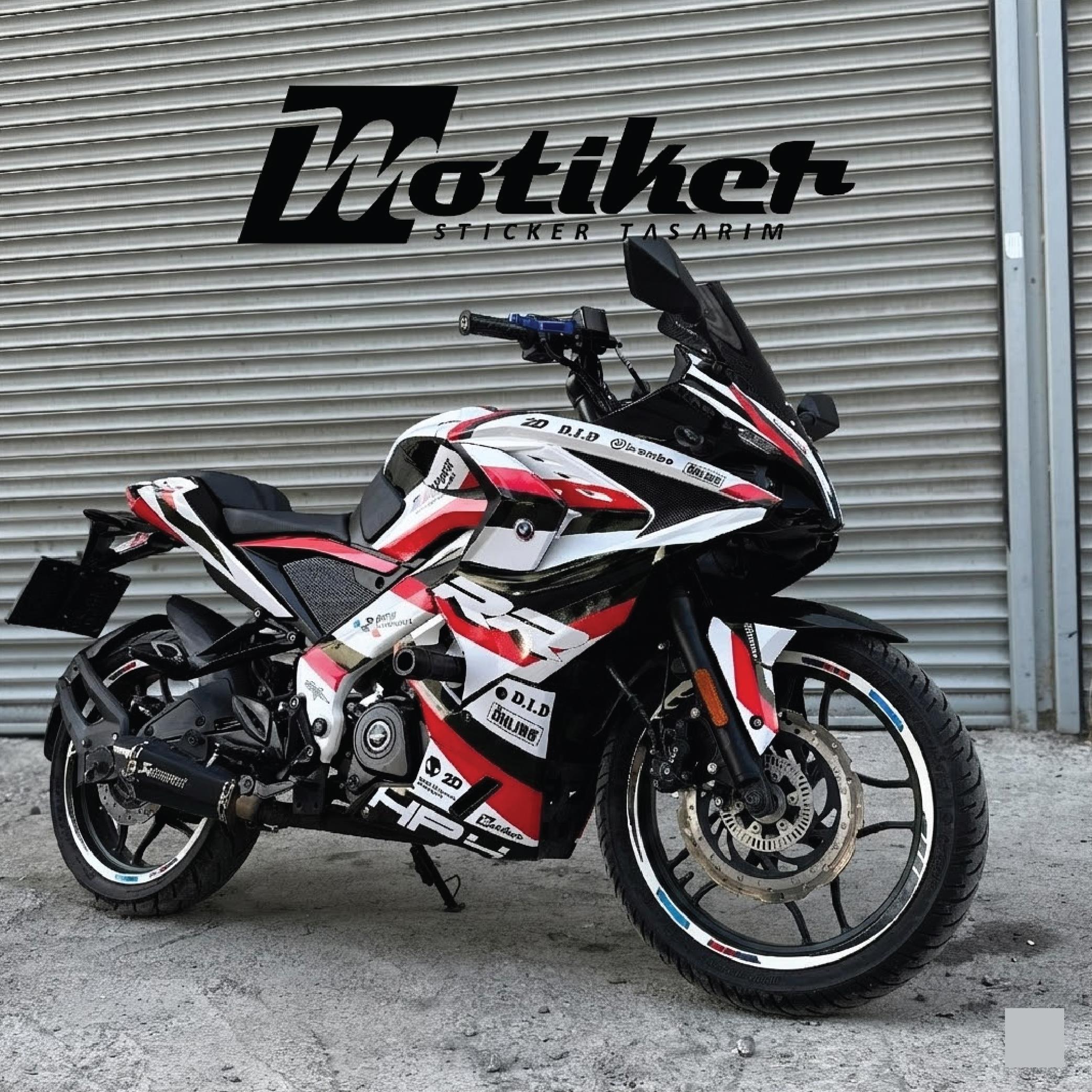 Motiker Bajaj BMW Siyah Kırmızı Sticker Etiket Modeli
