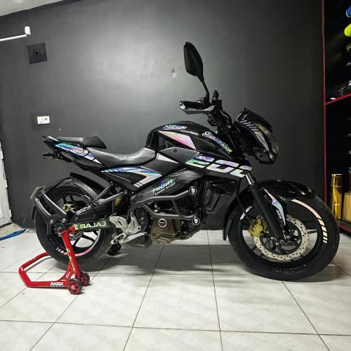 PULSAR NS 200Bajaj NS200 Hologram Sticker Full Takım Etket Modeli