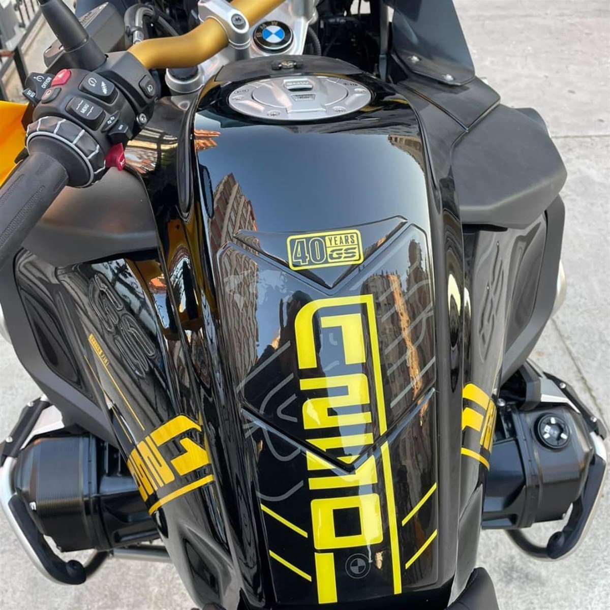 BMW R1250 GS Siyah Sarı Tank Pad Damla Sticker Etiket Modeli