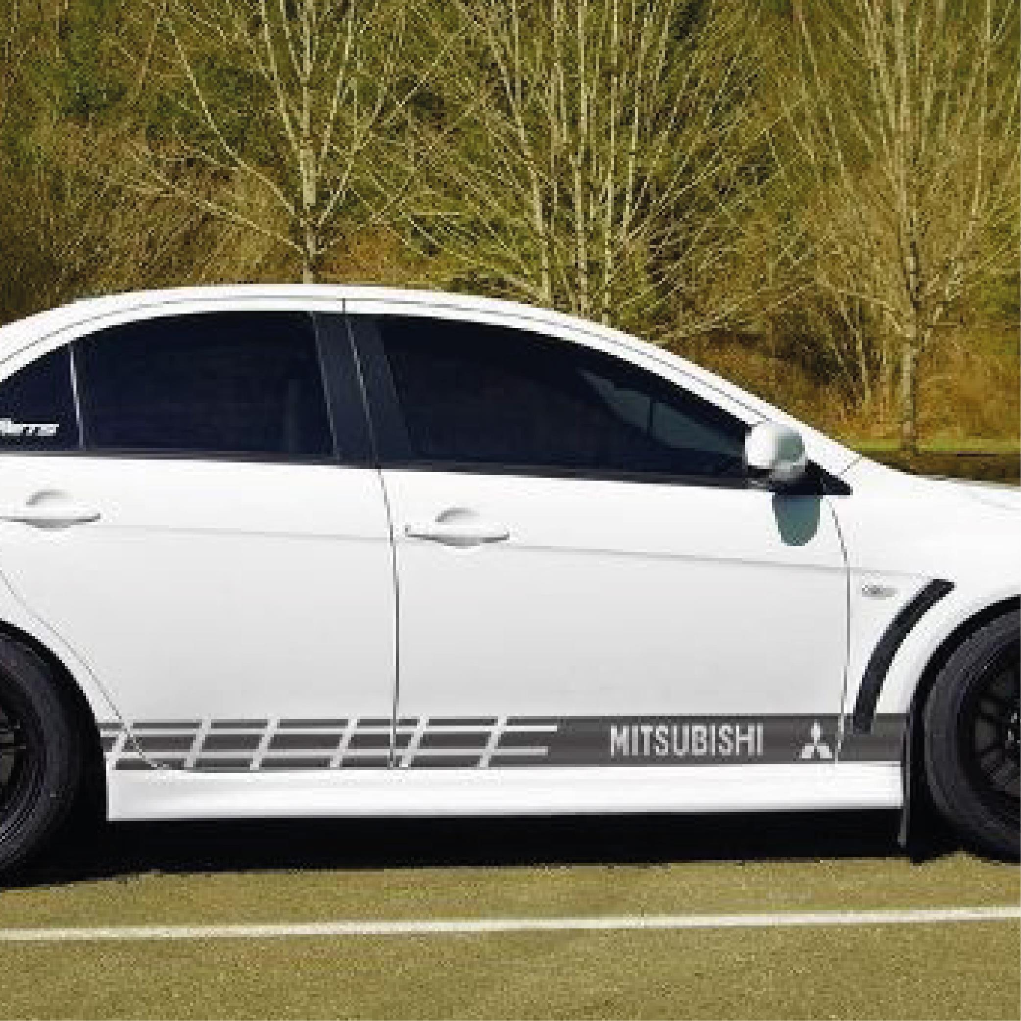 Mitsubishi Evo Yan Kapı Logo ve Çizgi Detaylı Sticker Etiket Modeli