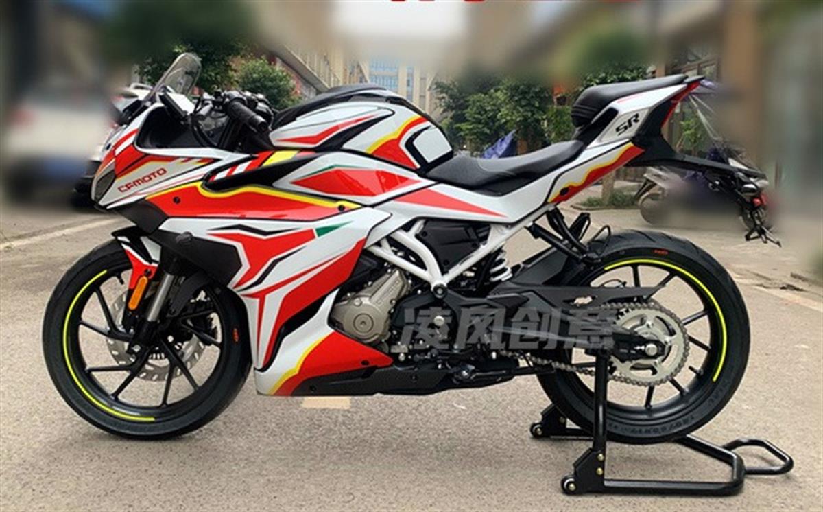 CF Moto 250Sr Wine Sticker Etiket Model