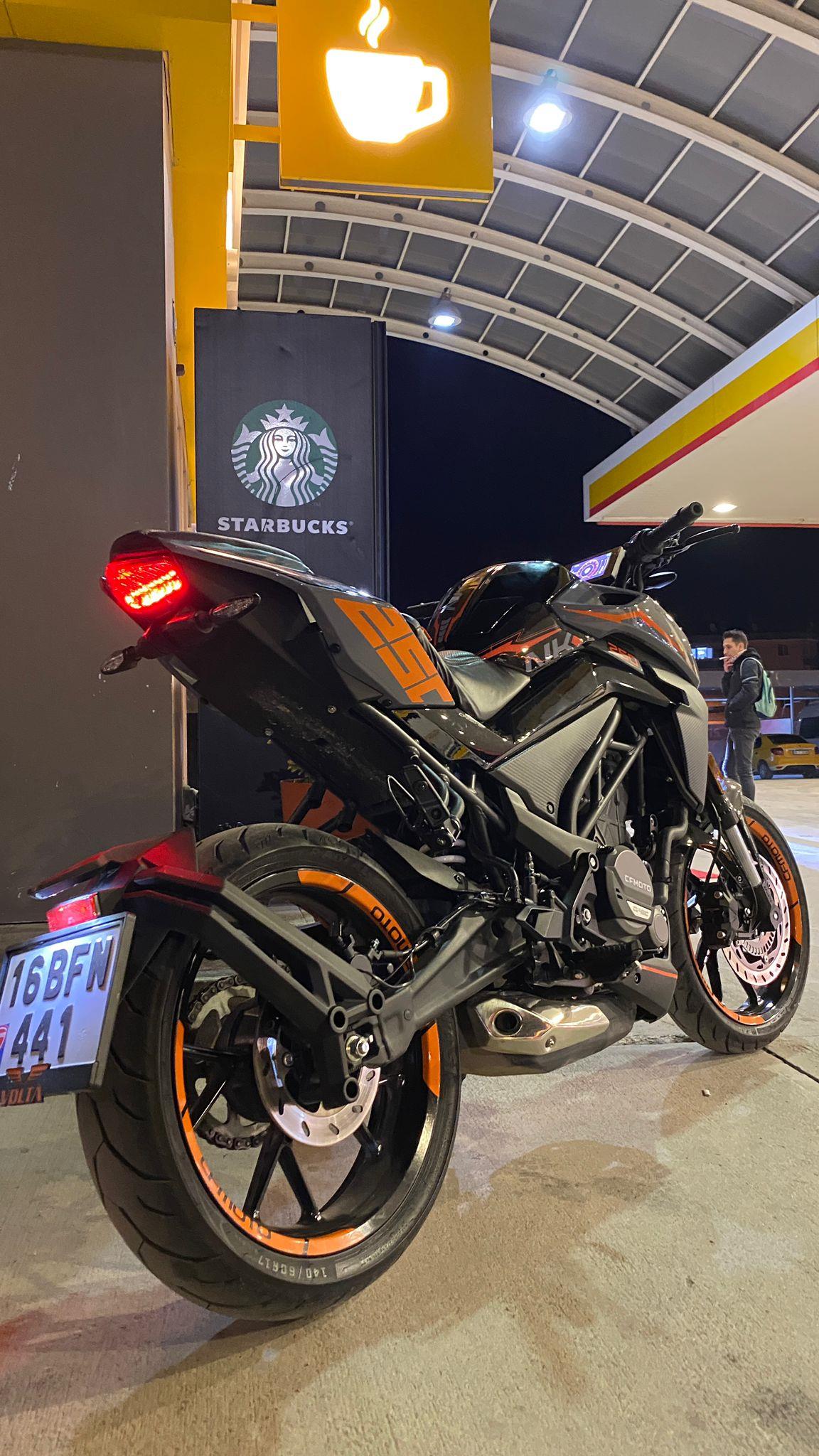 CF Moto NK250 Arka Kuyruk Altı 250 Sticker Etiket Turuncu