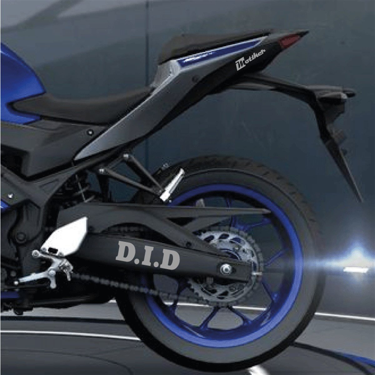 D.I.D Yazılı Metalik Gri Arka Maşa Sticker Etiket Modeli