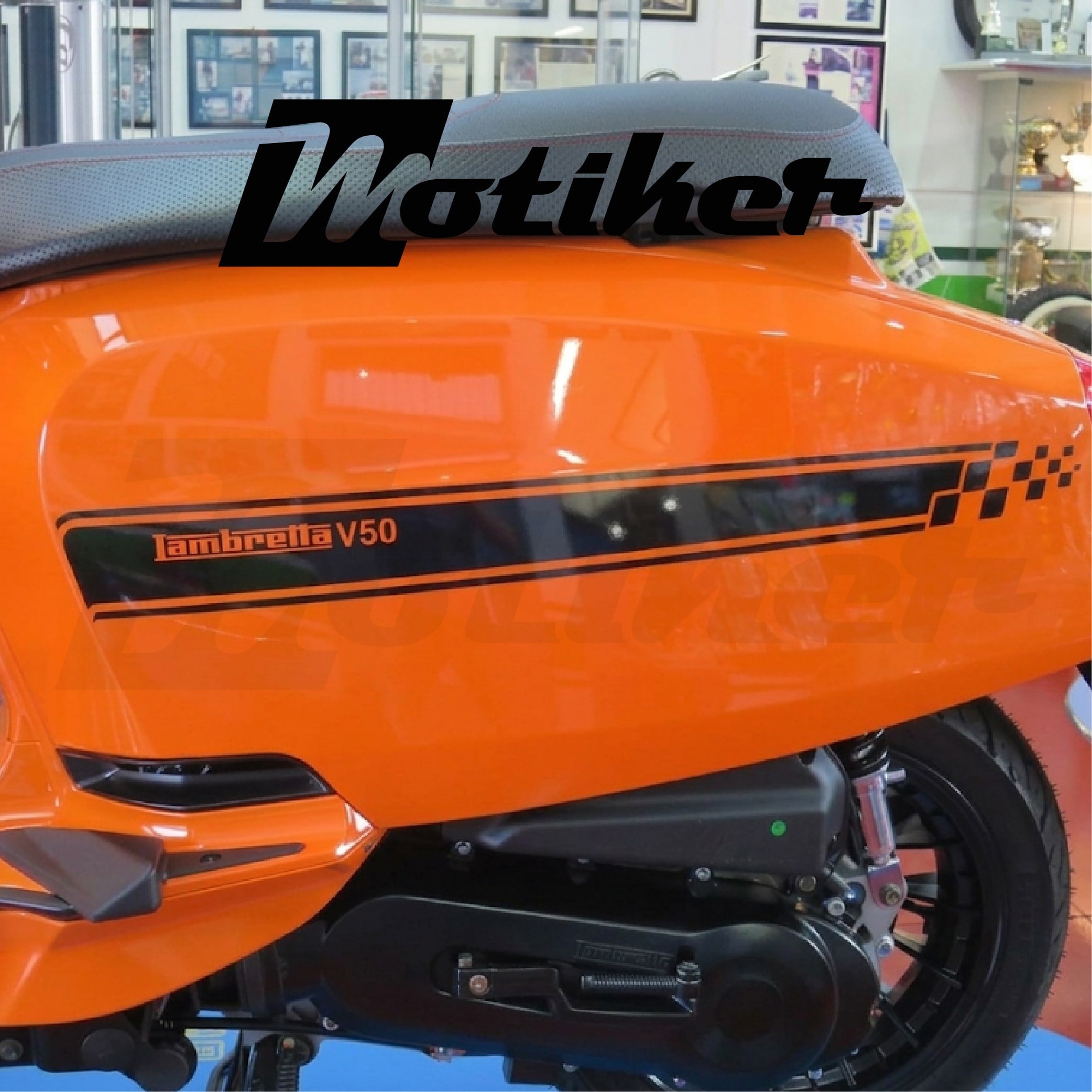 Lambretta 200 Arka Grenaj Siyah Şerit Tasarımlı  Sticker Etiket Modeli 2