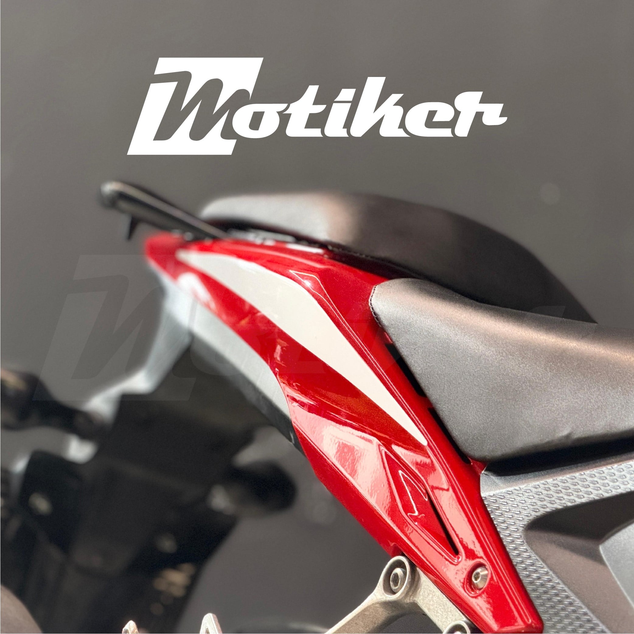 Honda CBR500R 2013 - 2016 Orjinal Tasarım Arka Kuyruk Sağ Sticker Etiket Modeli
