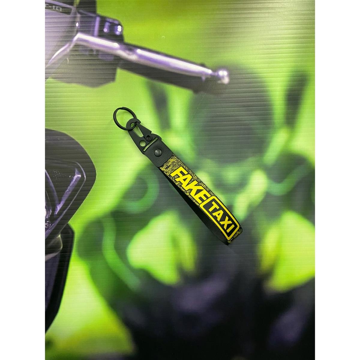 Fake Taxi Anahtarlık Modeli