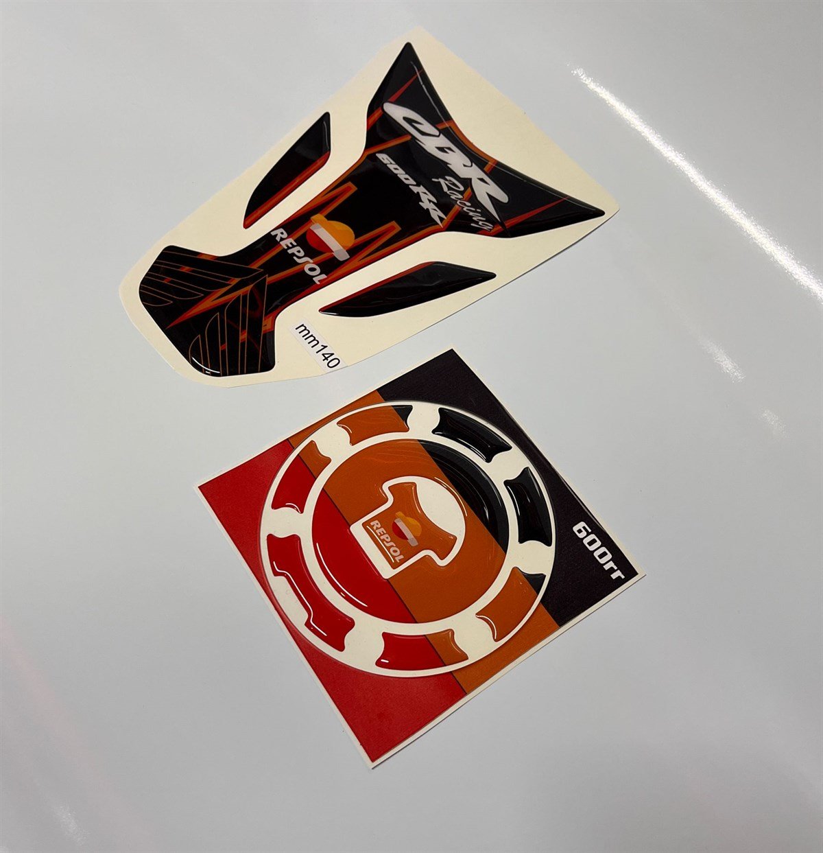Honda CBR 600RR Depo ve Depo Kapağı Tank Pad Damla Sticker Modeli