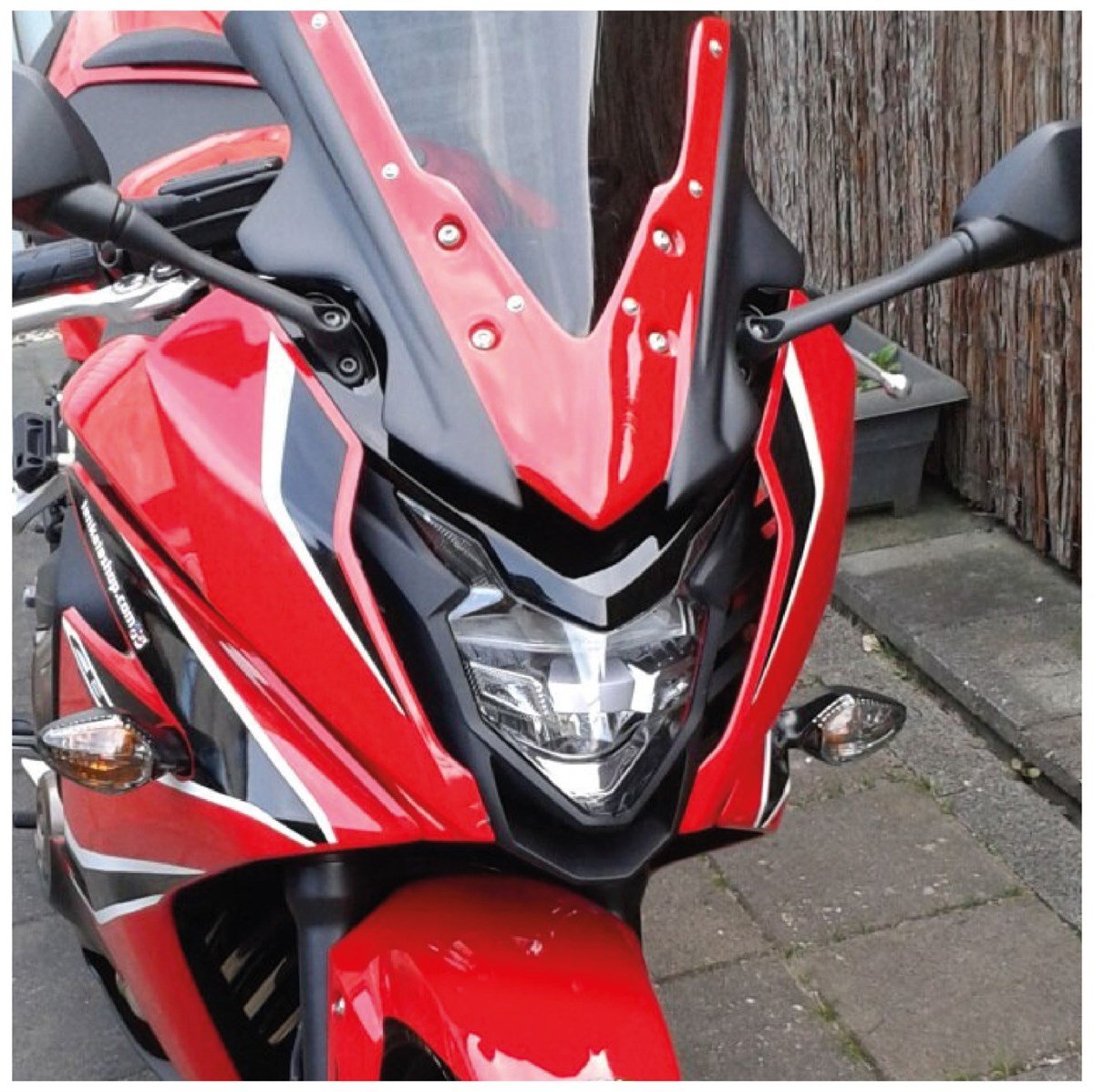 Honda Cbr 650F Kafa Grenaj Sticker