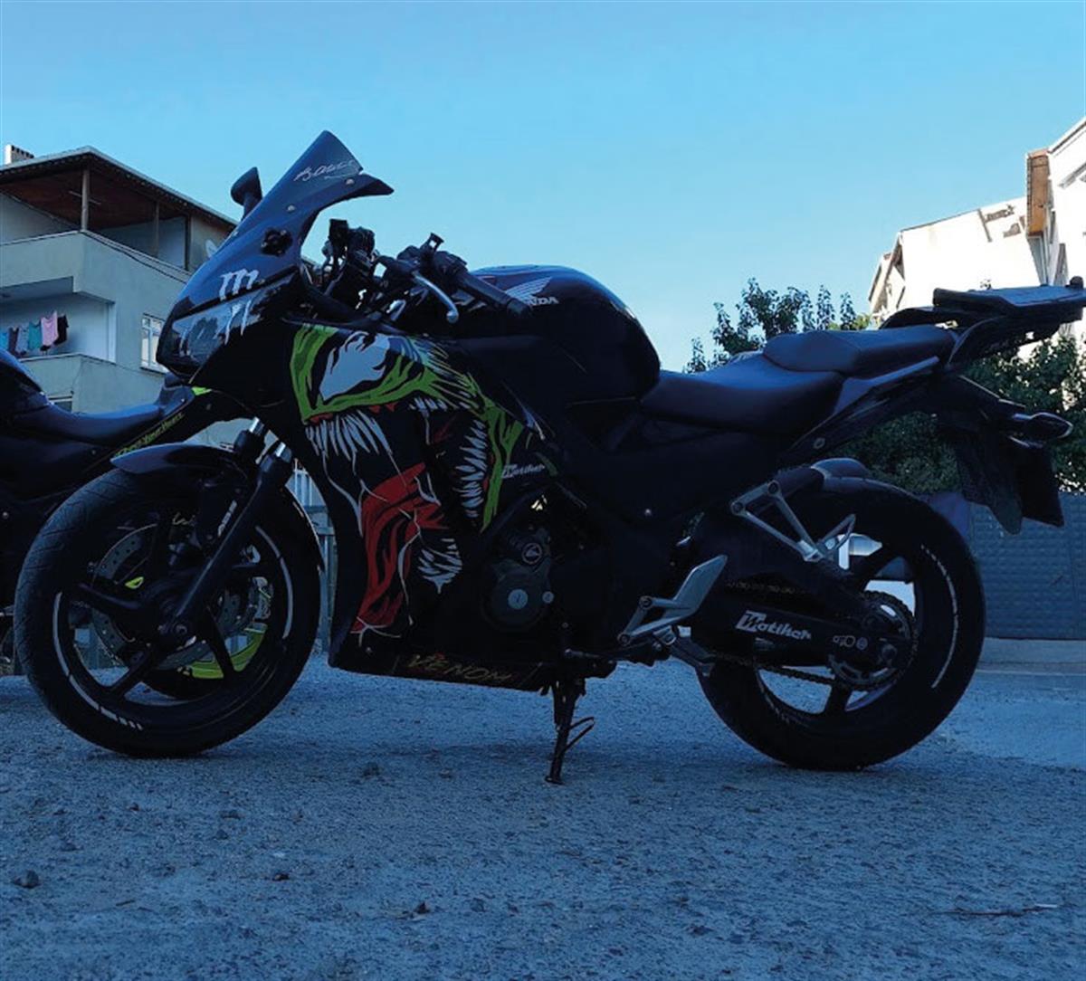 Honda CBR250 2014-2017 Venom Sticker