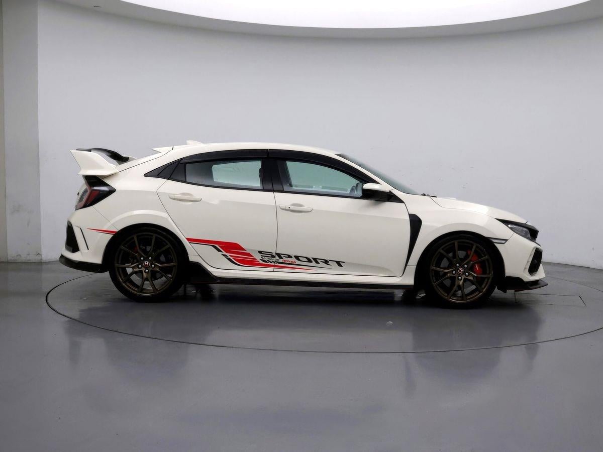 MARKALARHonda Sport Kırmızı Siyah Şerit Sticker Etiket
