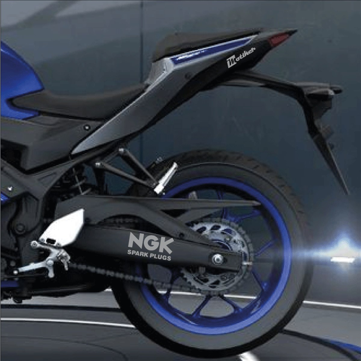 NGK Yazılı Metalik Gri Arka Maşa Sticker Etiket Modeli 