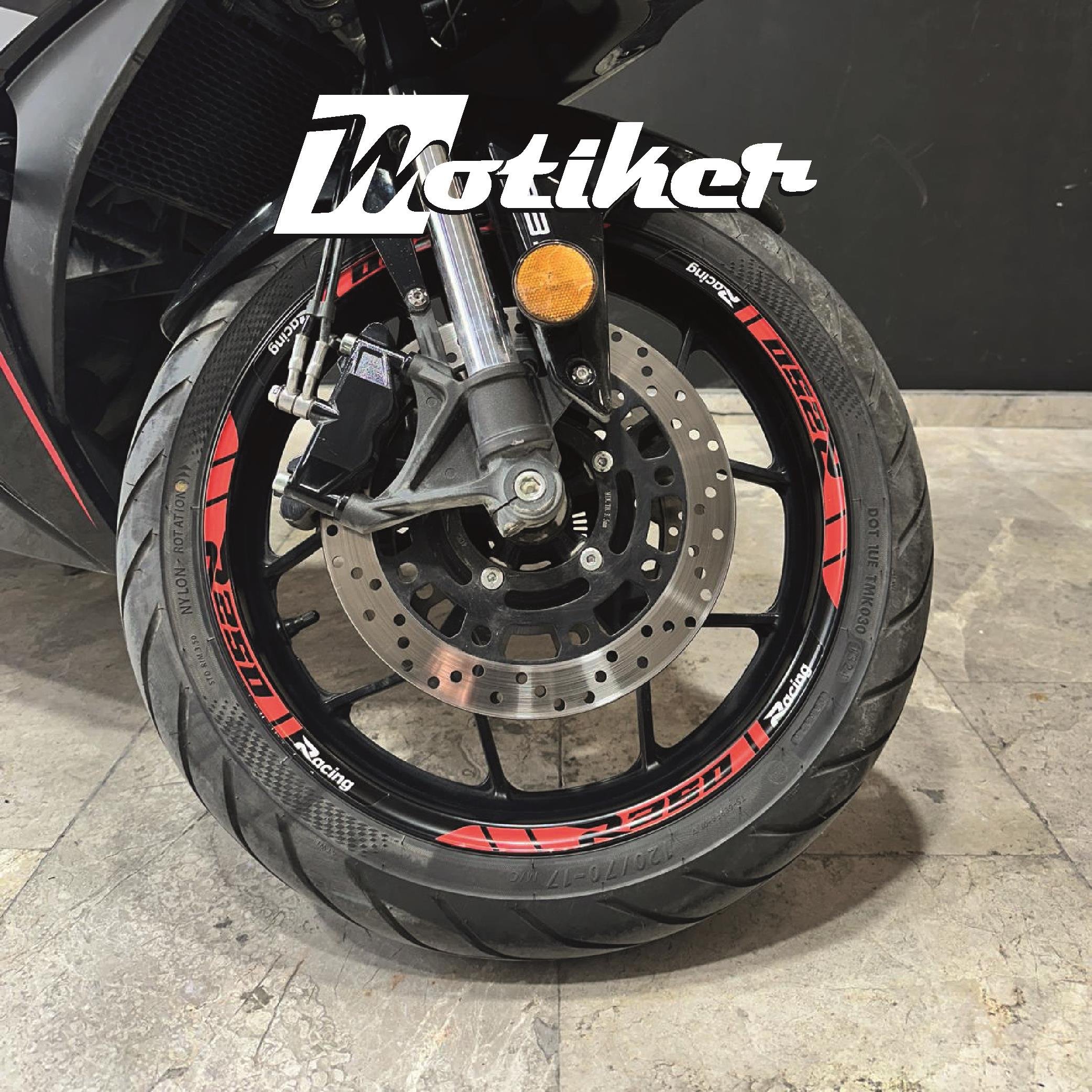 RKSRKS R250 Kırmızı Motosiklet Jant Sticker Etiket Çıkartma Modeli