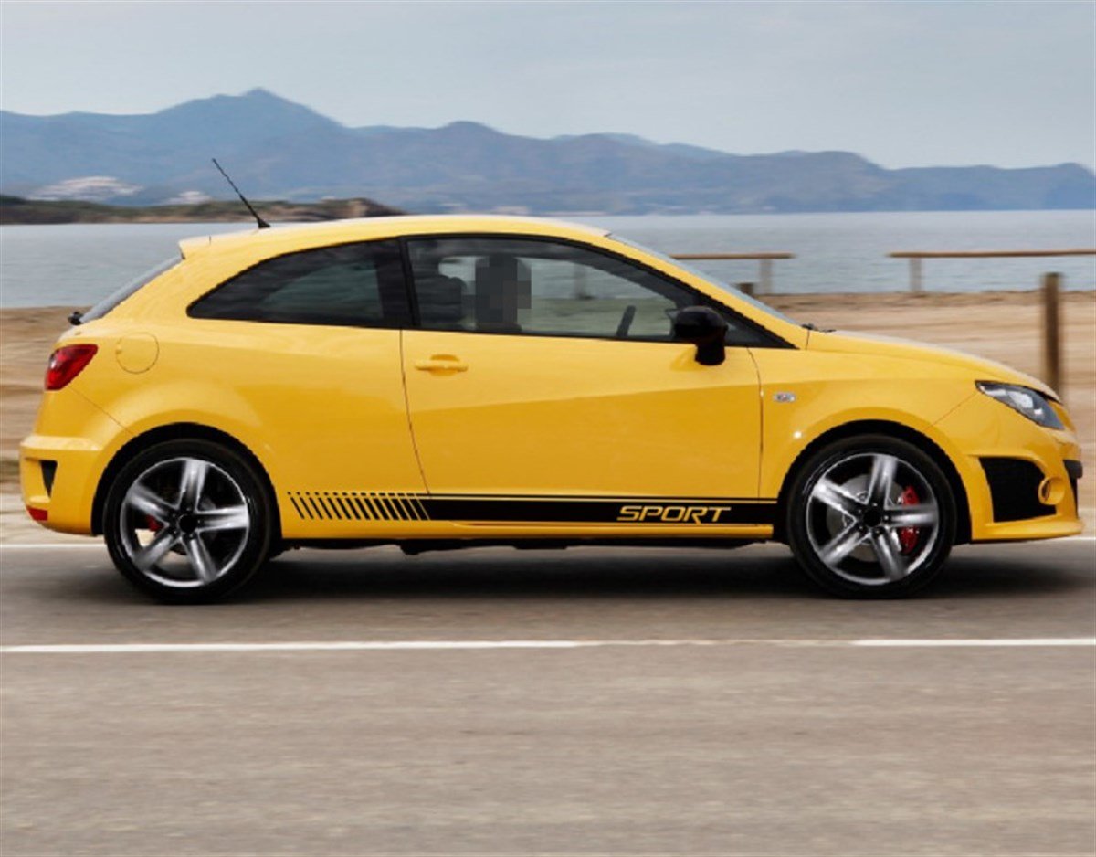 Sport Yazılı Yan Kapı Kesikli Şerit Sticker Etiket Modeli