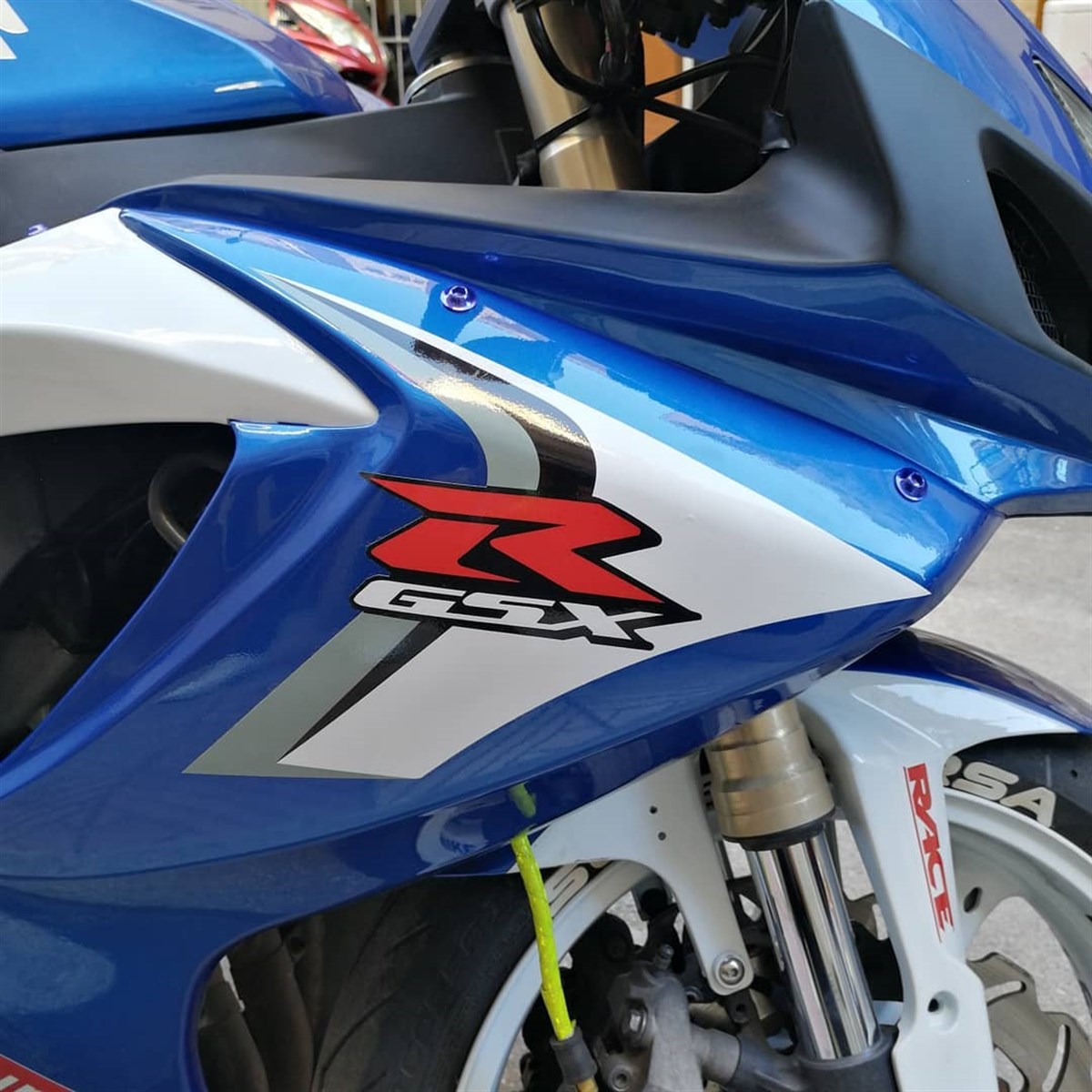Suzuki GSX-R Sticker Etiket Modeli