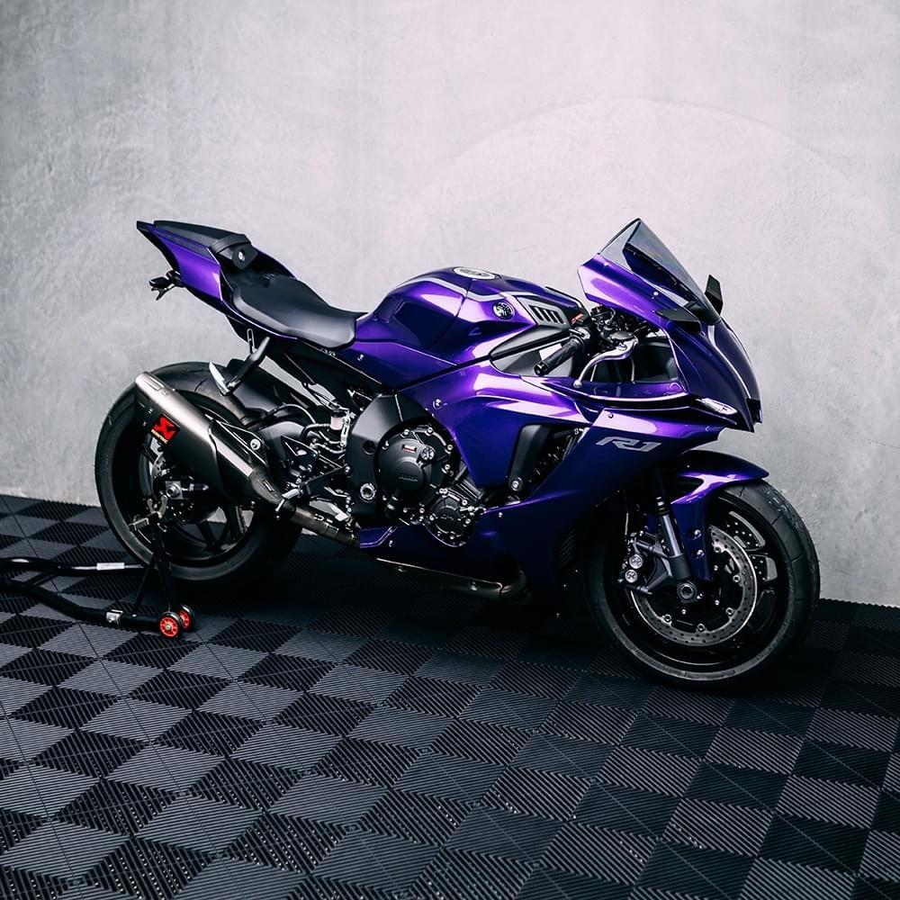 YZF-R1Yamaha R1 Mor Kaplama Folyosu 