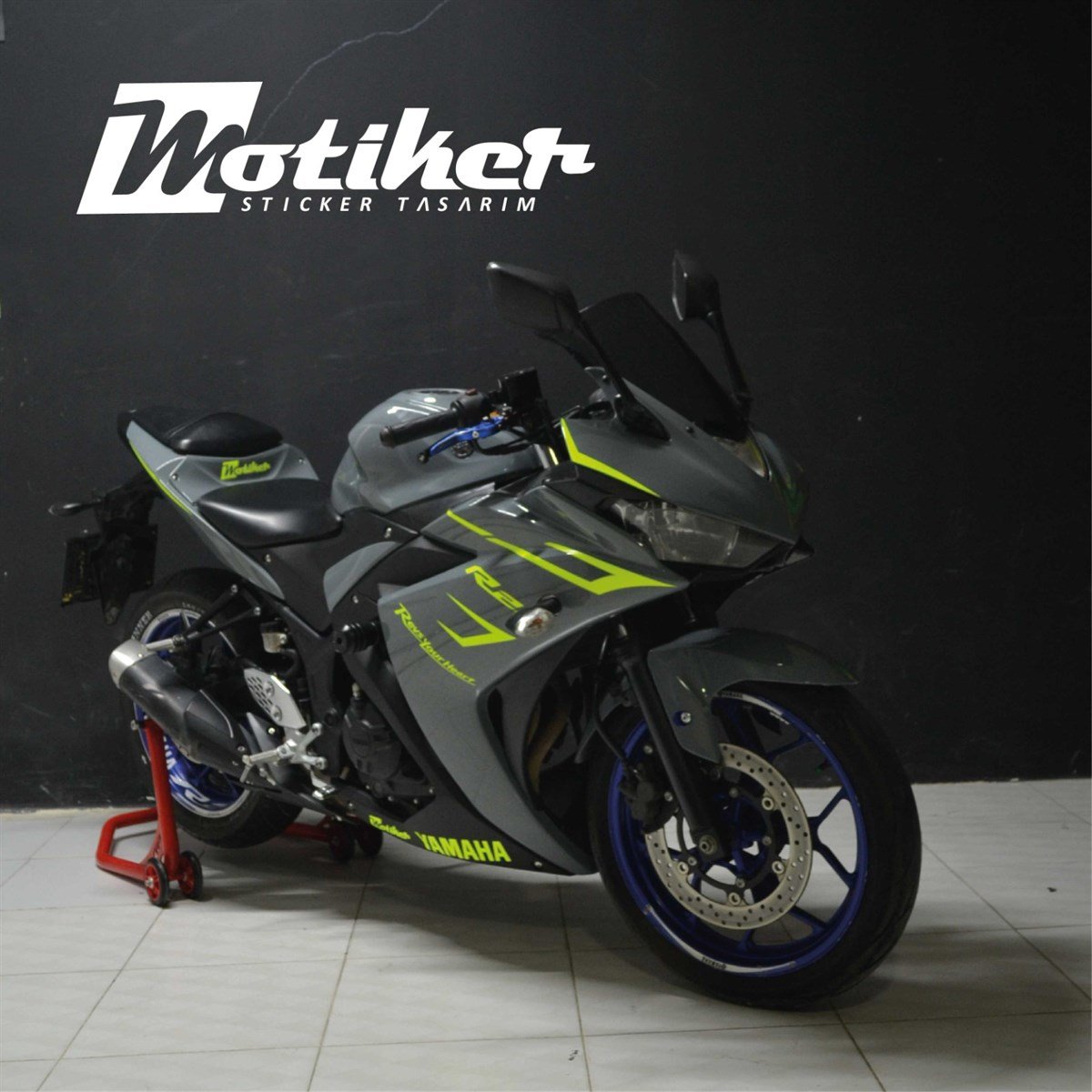 Yamaha R25 Neon Sarı Sticker Etiket Model