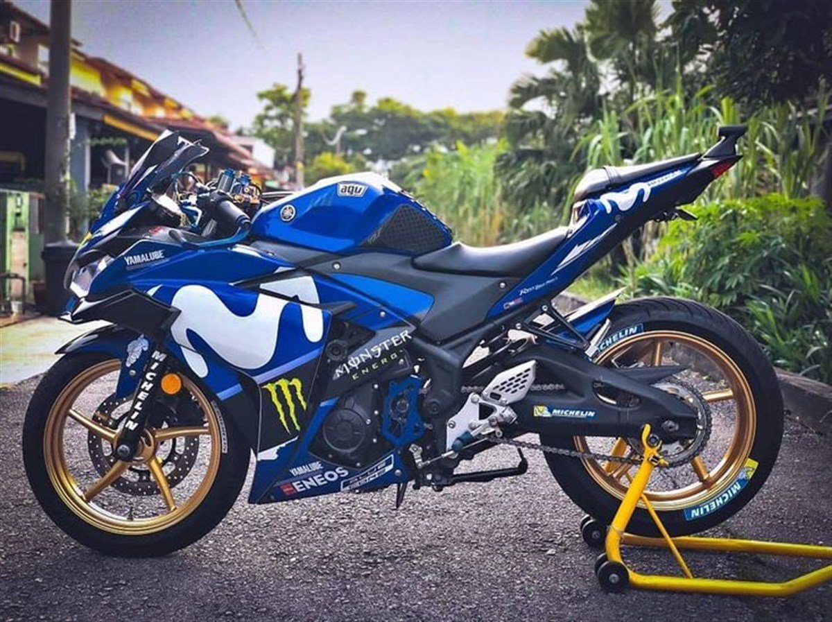 Yamaha YZF R25 Movistar Sticker Etiket Modeli