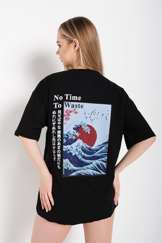 Kadın Japanese Sırt Baskılı T-shirt