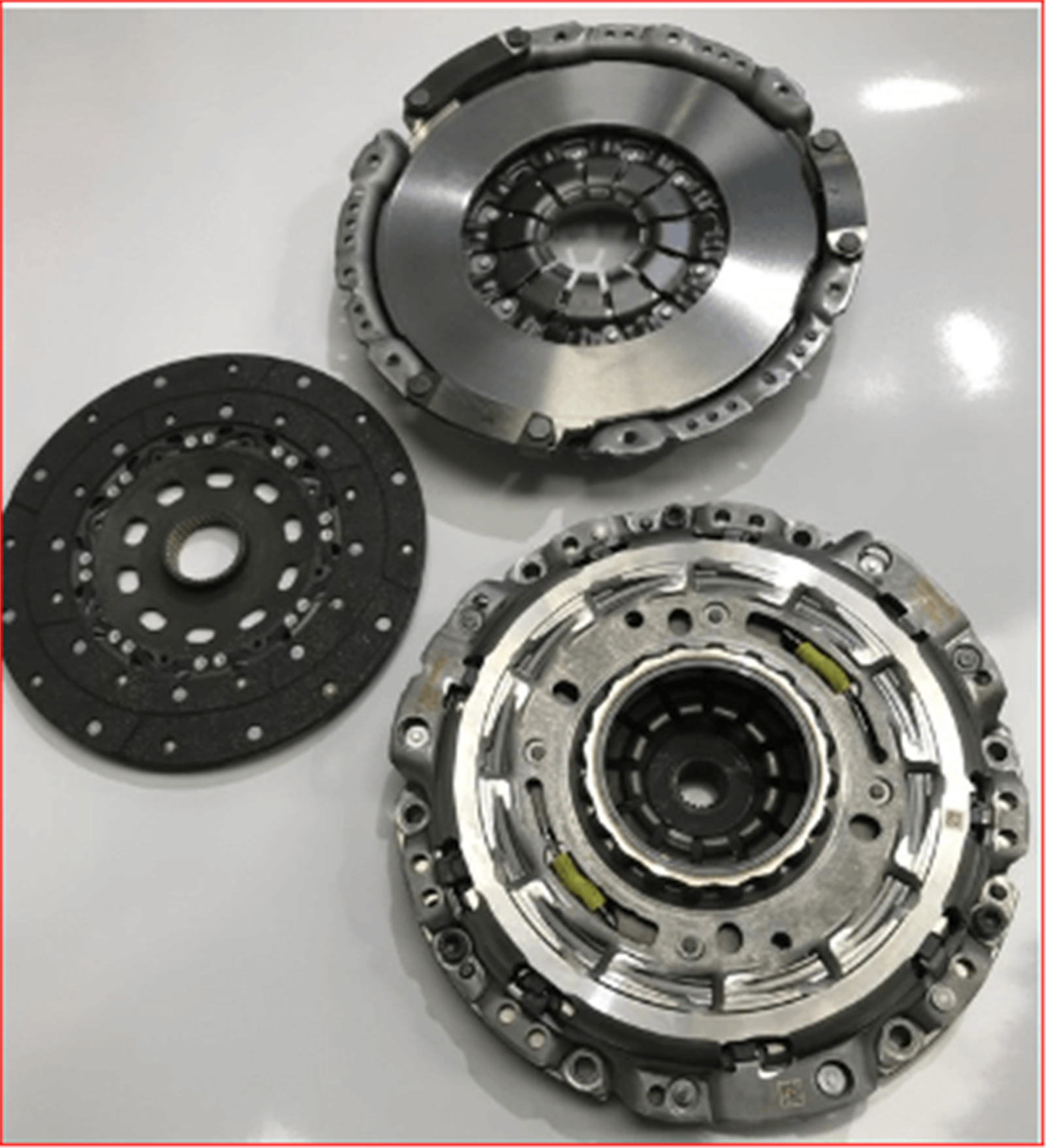 55253082LUK - DEBRIYAJ SETI (DSG OTOMATIK SANZUMAN) FIAT 500X 1.4 14- ALFA ROMEO GIULETTA, MITO 09--LUK-ALFA / LUK