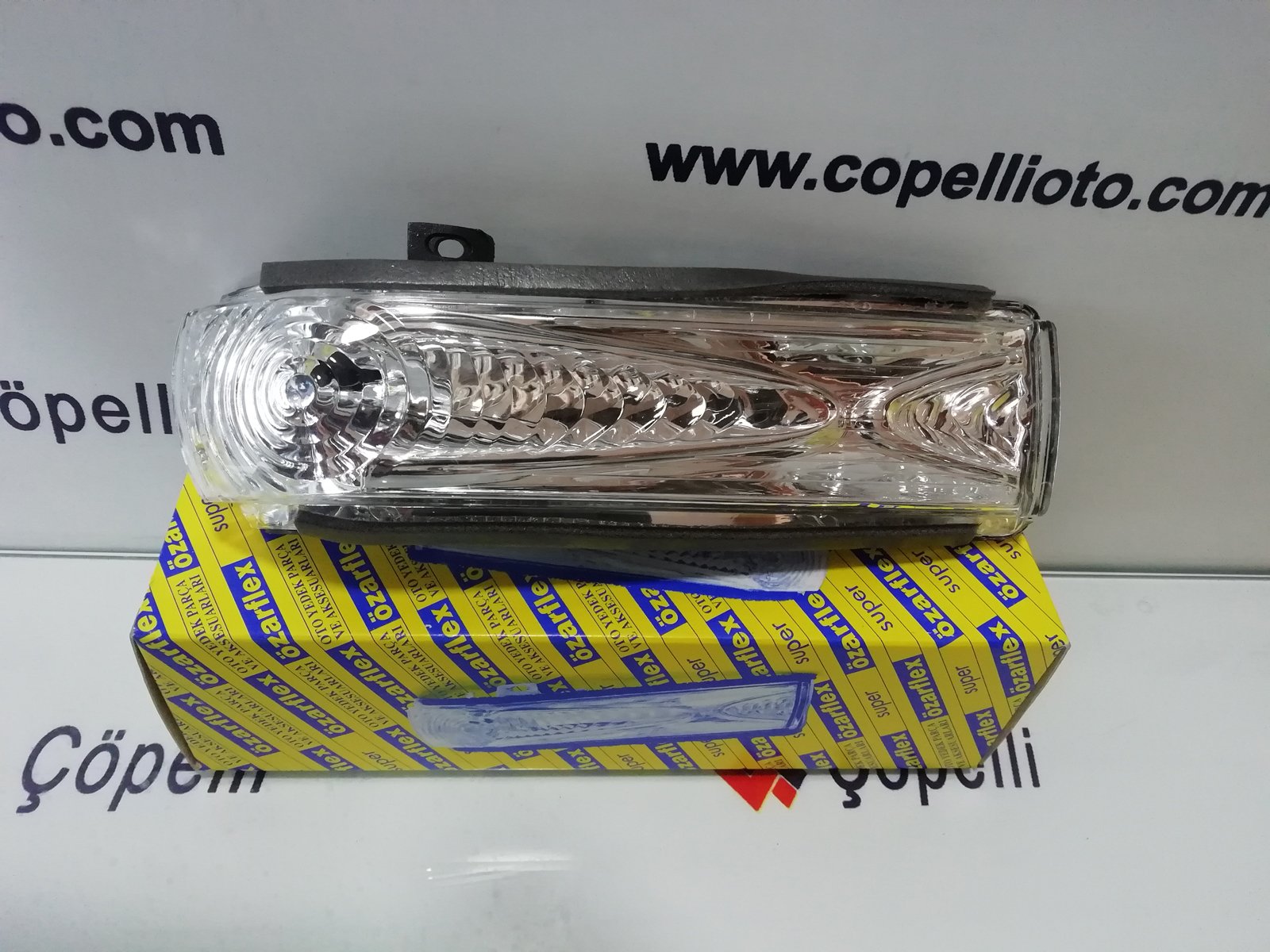 71765377-O - (4M131134-R)AYNA SINYALI SAG DOBLO III / OZAR