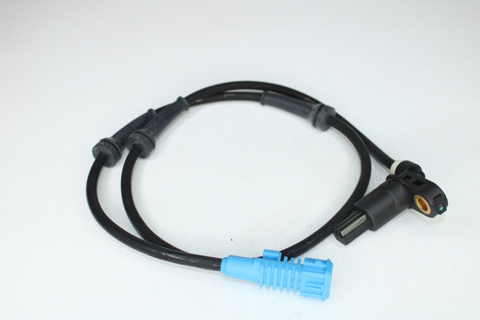 TRN0017 - ABS SENSORU ARKA 206 13521107 4545.79(TRN0017) / TRITON