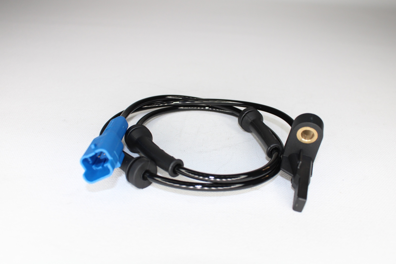 TRN0080 - ABS SENSORU ARKA Y.M. 206 13521115 4545,A0(TRN0080) / TRITON