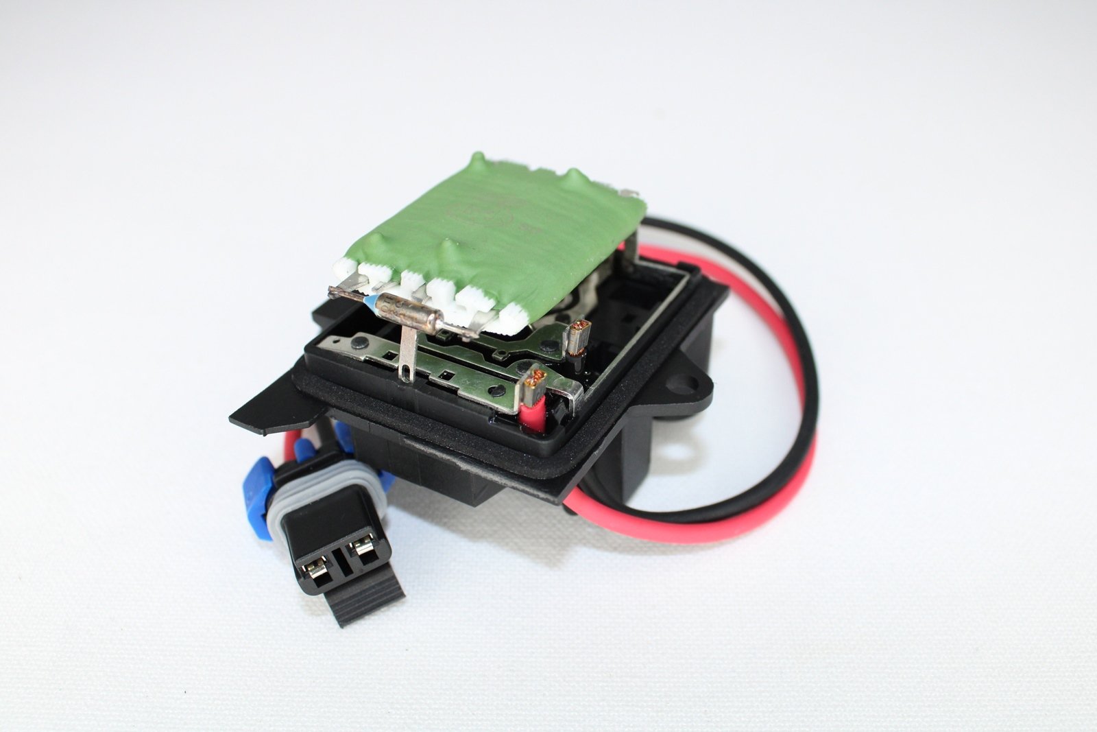 RNT0728 - KALORIFER REZISTANSI CLIO II KANGOO 12581622 7701045553 / TRITON