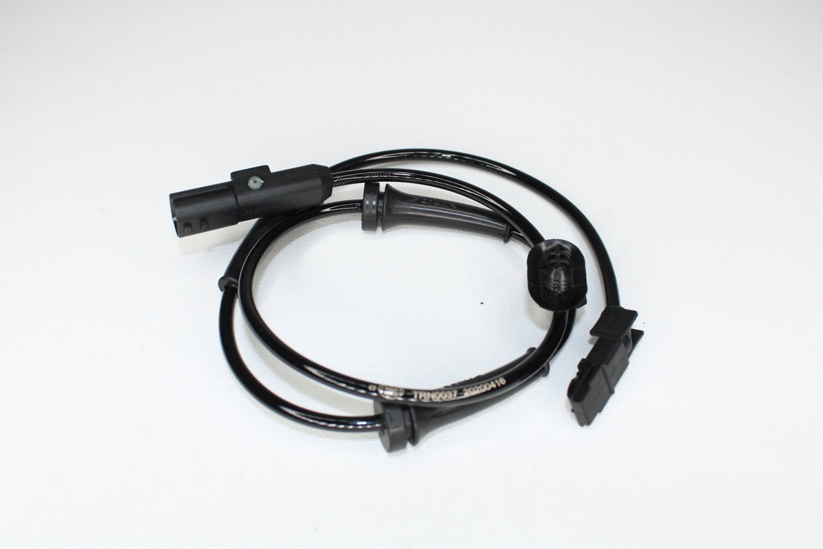 TRN0037 - ABS SENSORU ON MEGANE II 12521123 8200404460(TRN0037) / TRITON