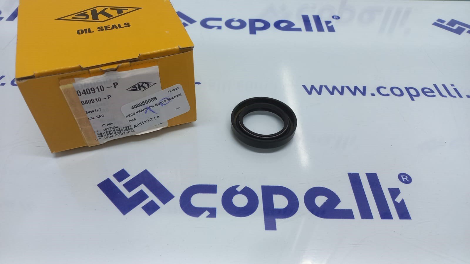 40005000S - KECE,KRANK ON 40910-P 30*44*7/EDKS / SKT