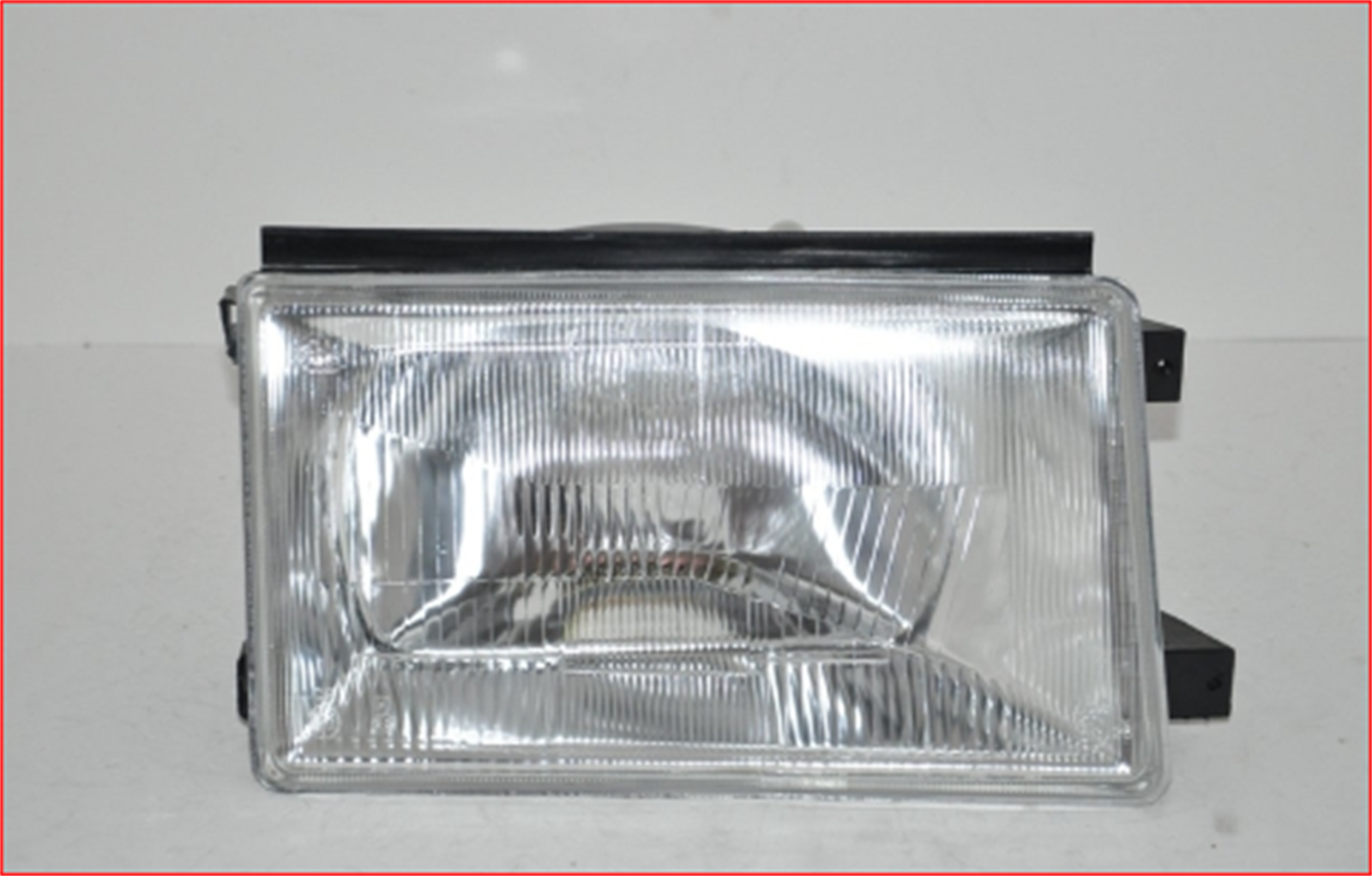 85006069F - FAR(SAG) 10340E H4/43T TIRNAKLI 88/DK-FARBA-TOFAS / FARBA