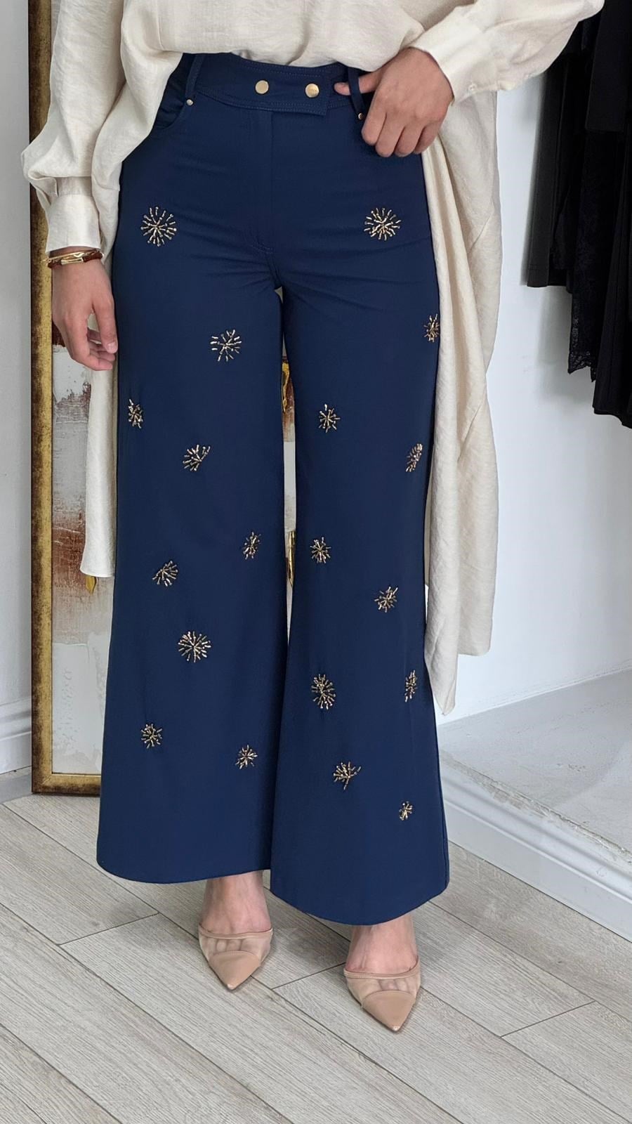 VUU İşlemeli Bol Denim Pantolon 26ss4047