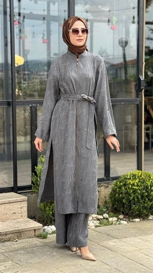 Nurcan Çetin Desenli Fermuarlı Pantolonlu Takım 26462