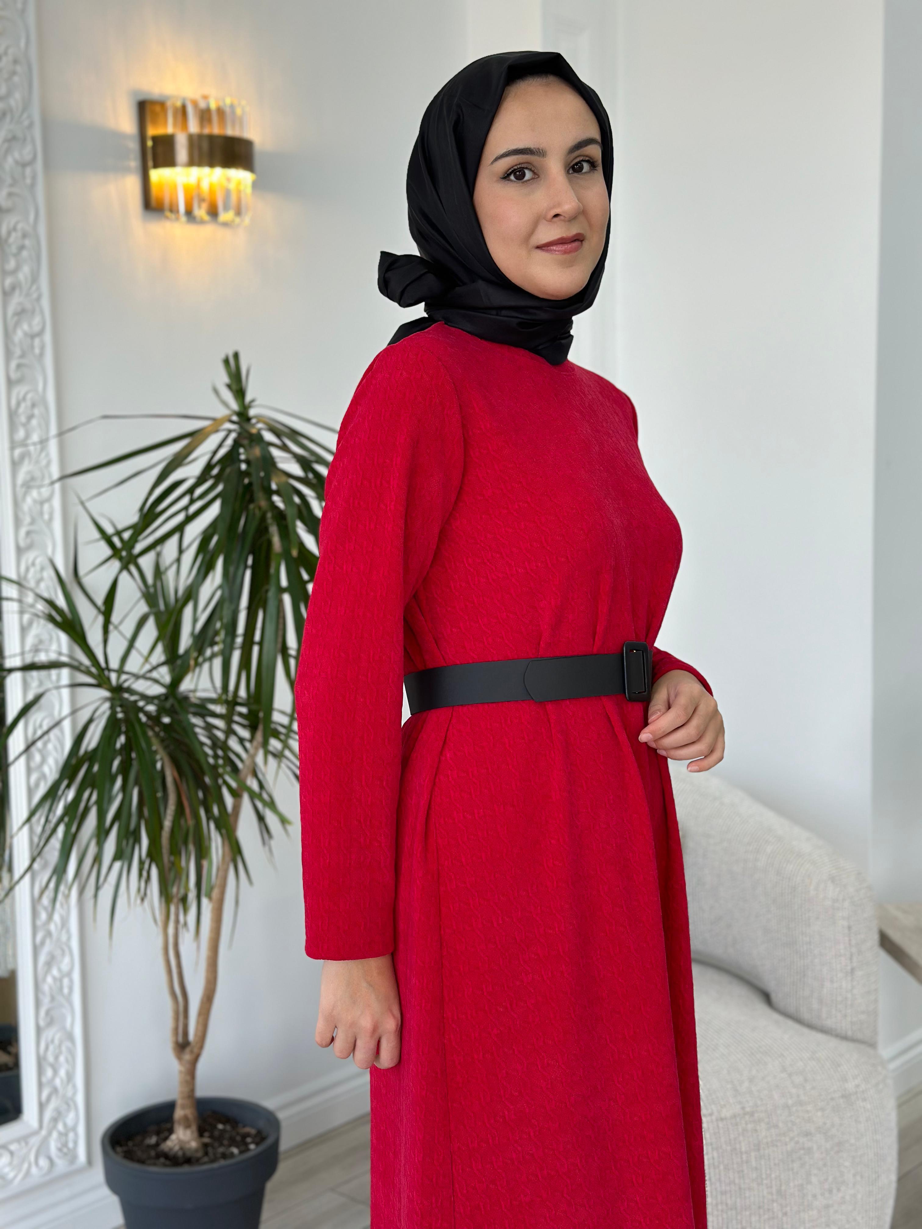 Almarwah Deri Kemerli Kırmızı Elbise 303802