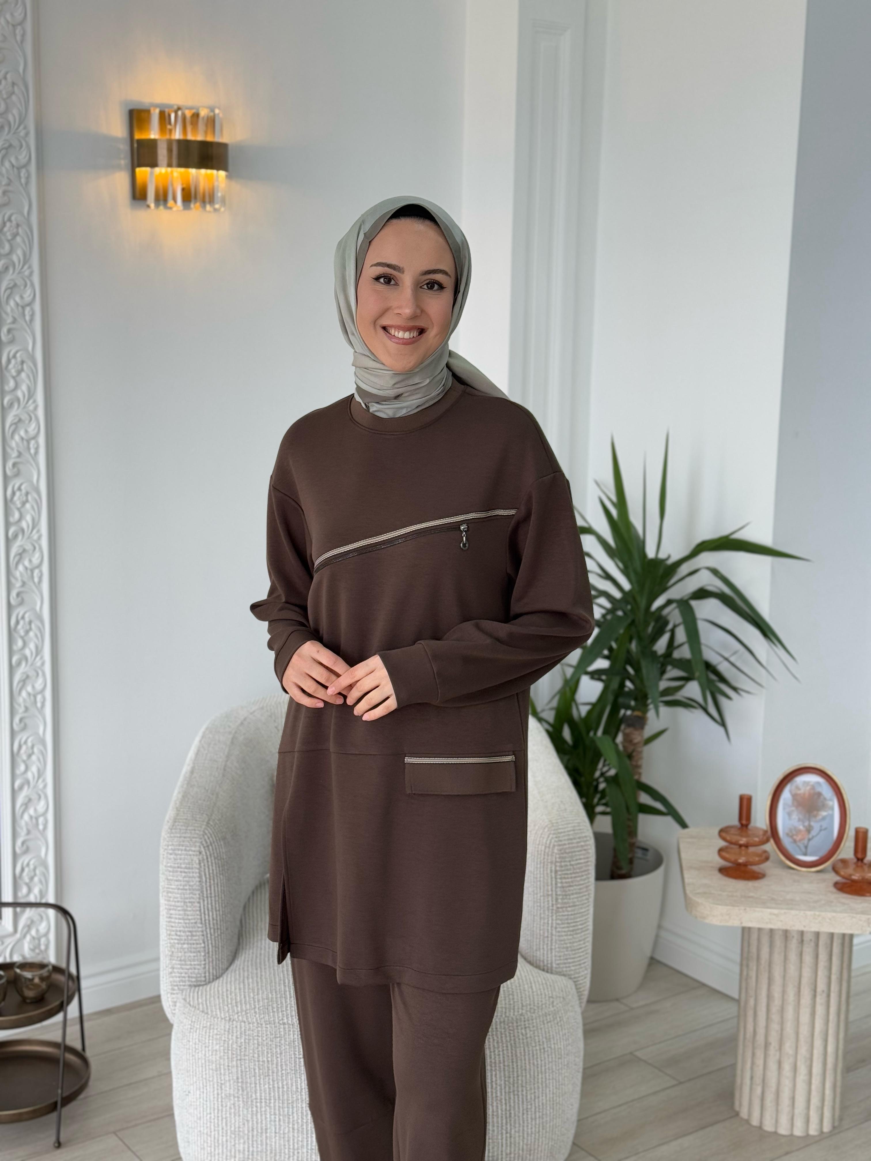 Almarwah Önü Fermuar Detaylı Takım 202713