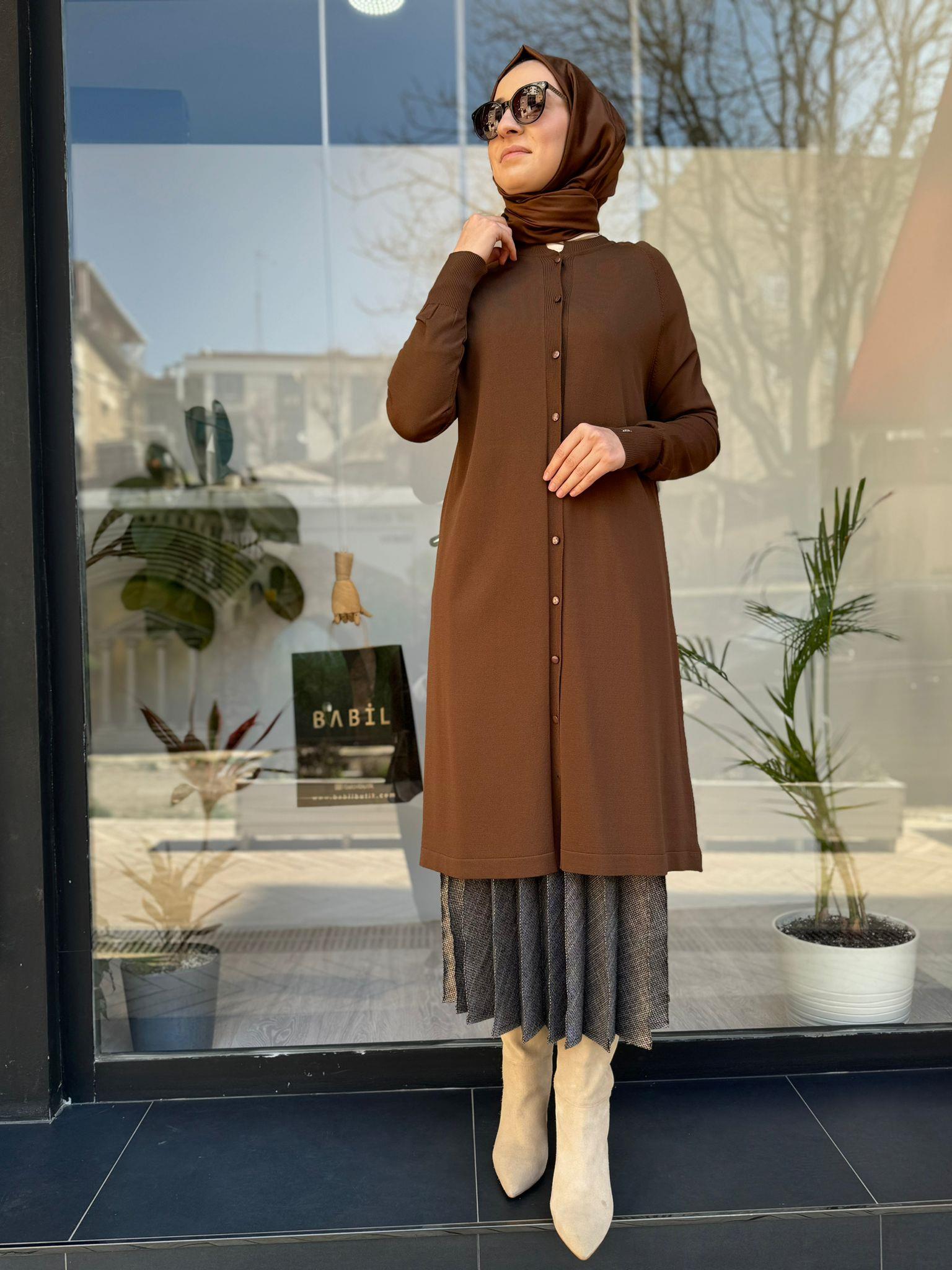 İnvee Reglan Kol Düz Düğmeli Hırka Browni 6738