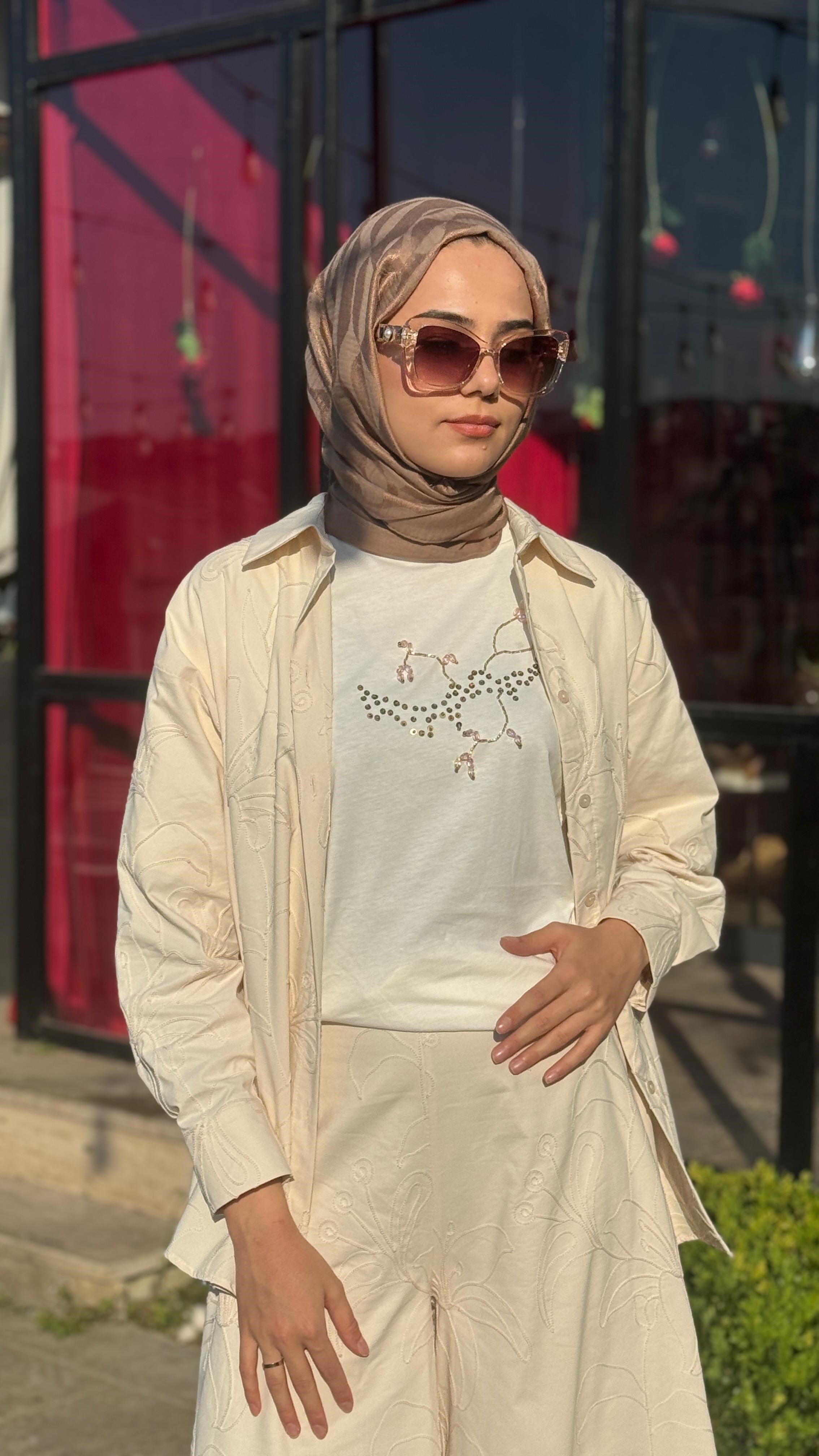 Kahma Boncuklu Tshirt 26y17324