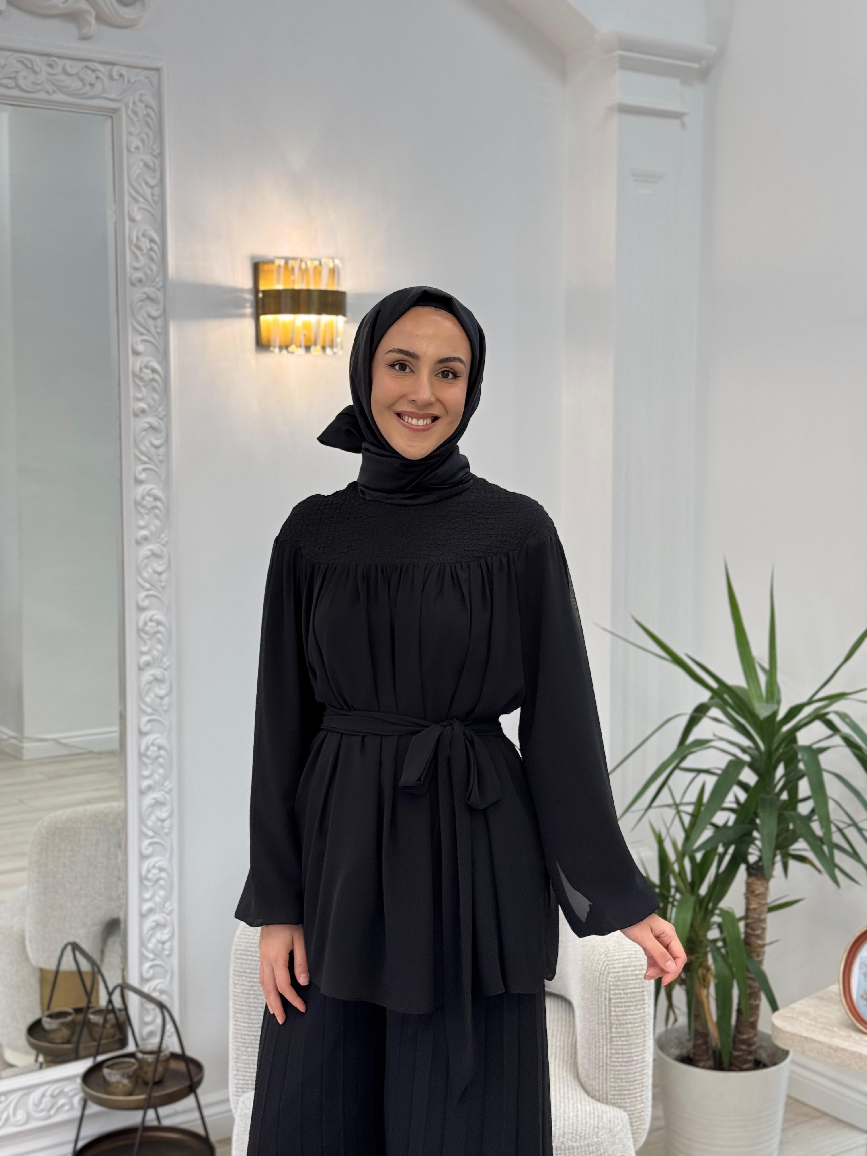 Kahma Şifon Detaylı Siyah Bluz 25y17163